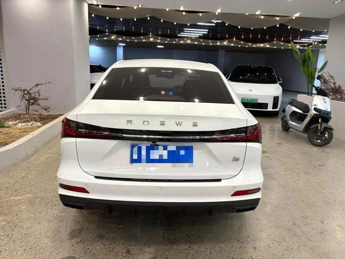 Roewe 2024 i5 1.5 CVT Prestige Edition Automatic 4