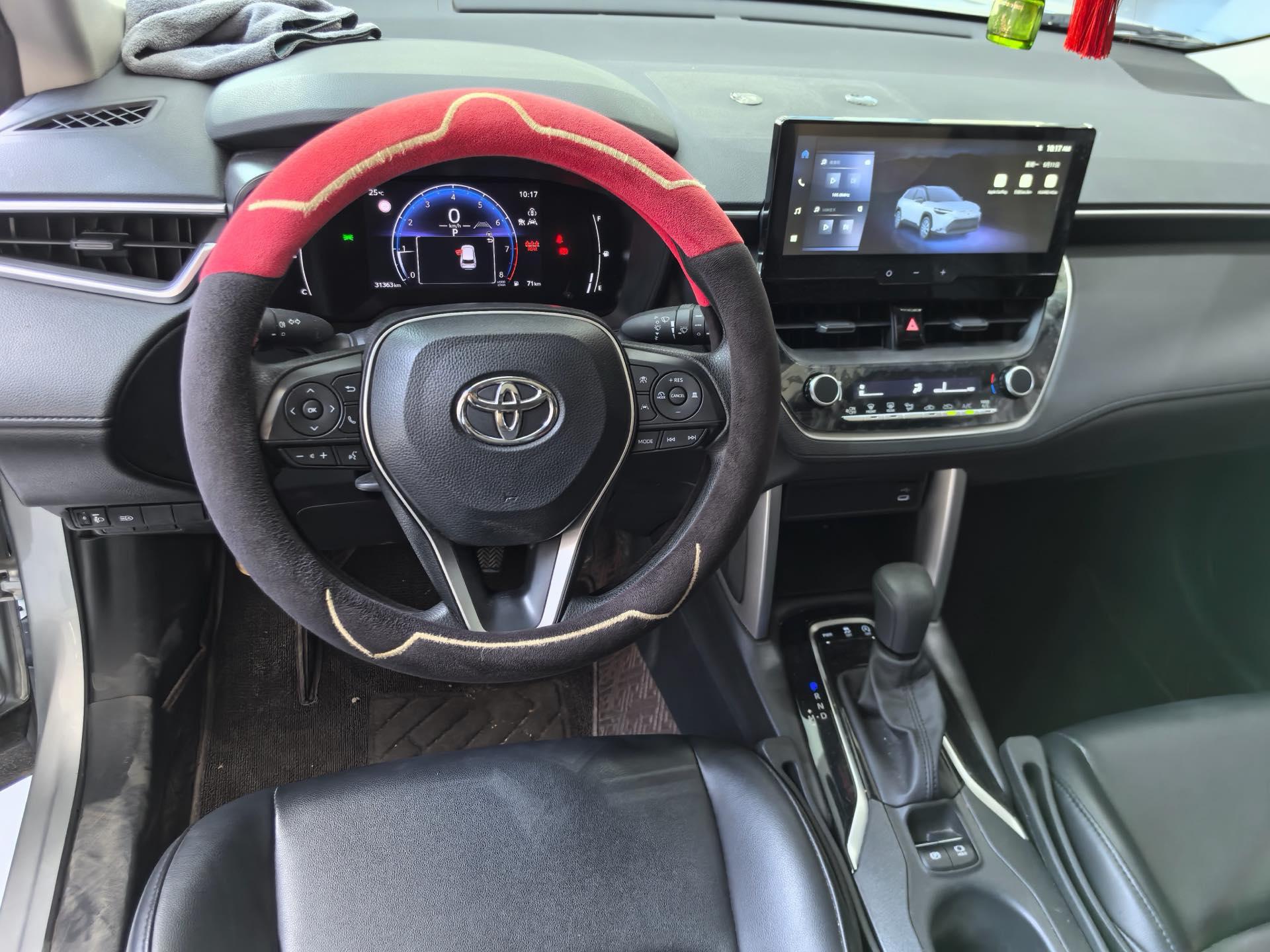Toyota 2023 Frontlander 2.0 CVT Leading Edition Automatic 7