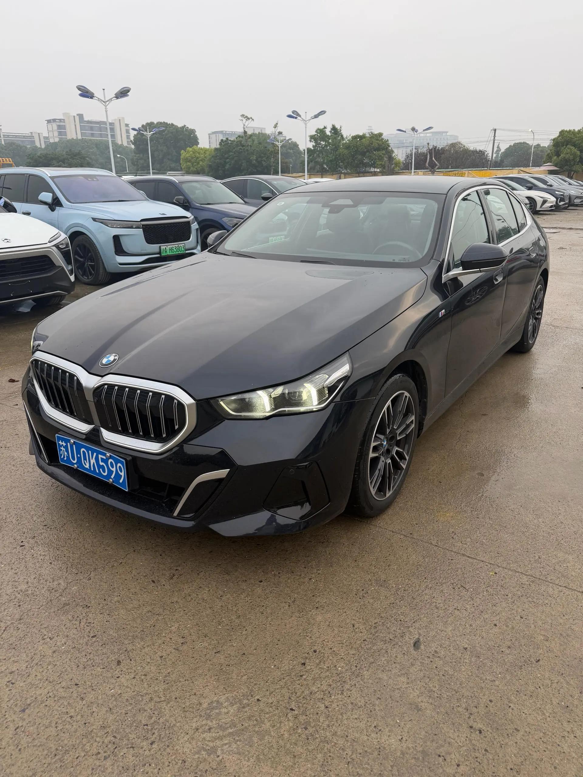 BMW 5 Series 2026 530Li 48V 2.0T Leading M Sports Suit Automatic Gear