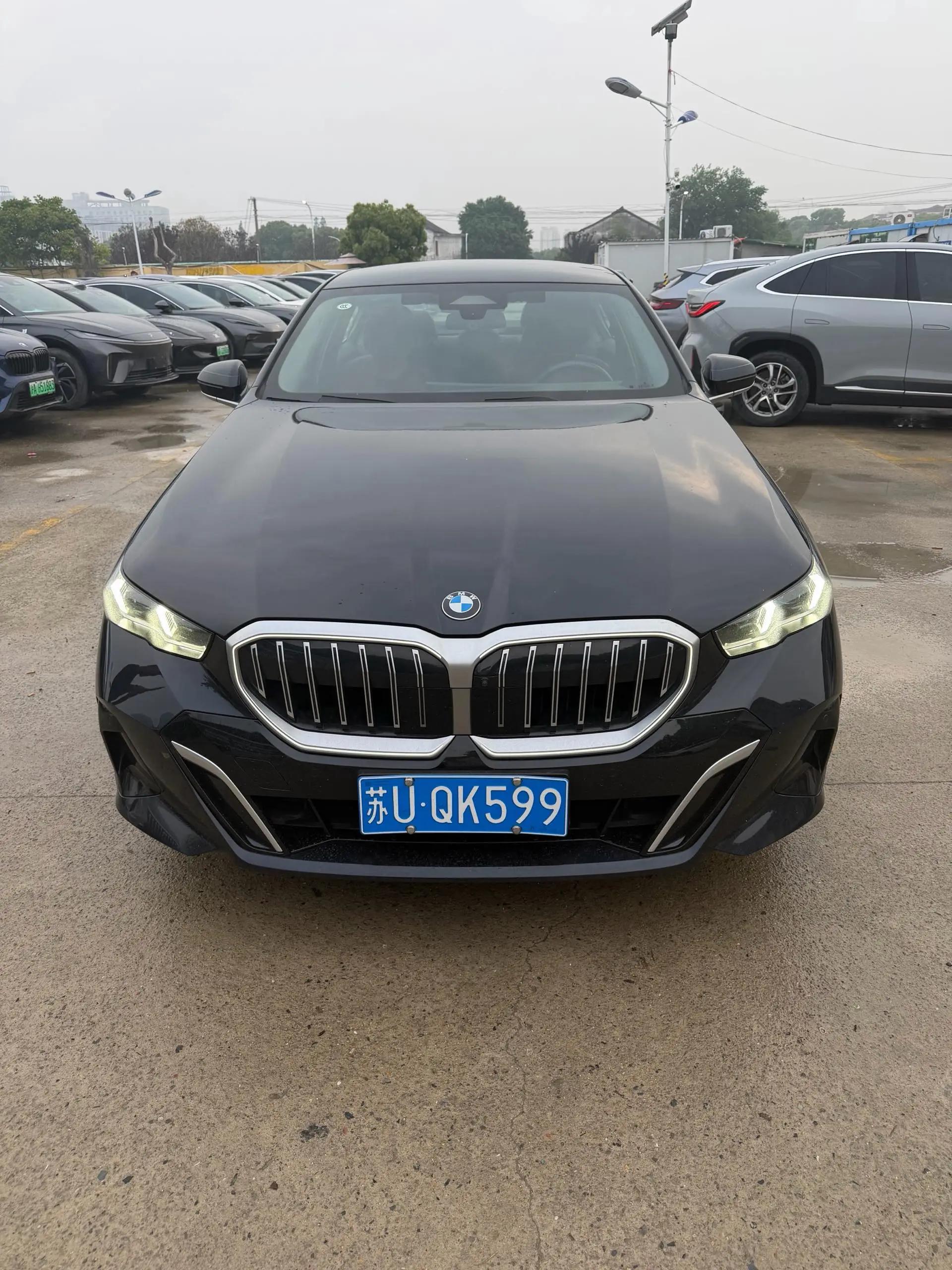 BMW 5 Series 2026 530Li 48V 2.0T Leading M Sports Suit Automatic Gear 2