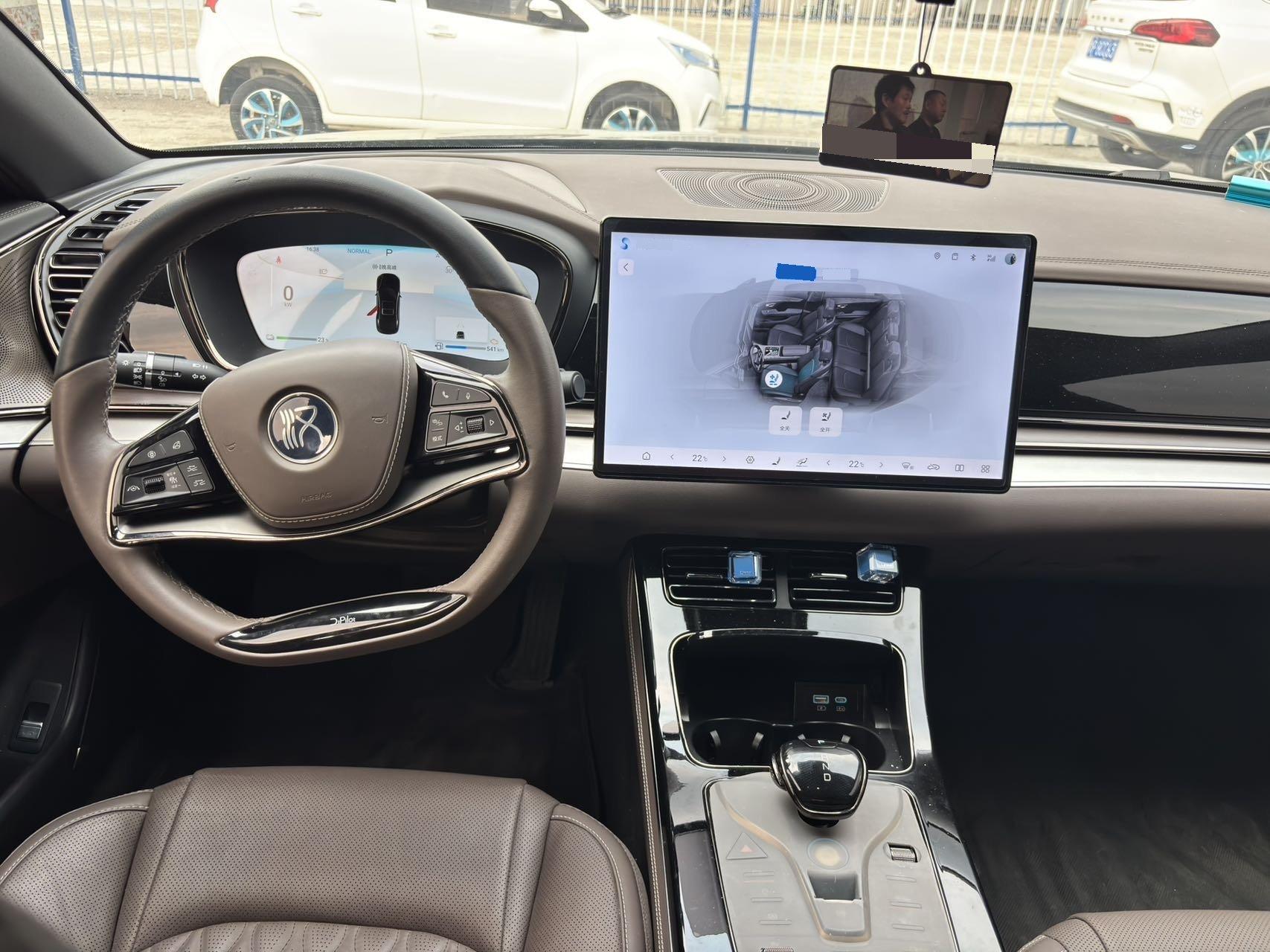 BYD 2024 Chinese DM-i 1.5T stepless glory version 121KM elite automatic gear 4
