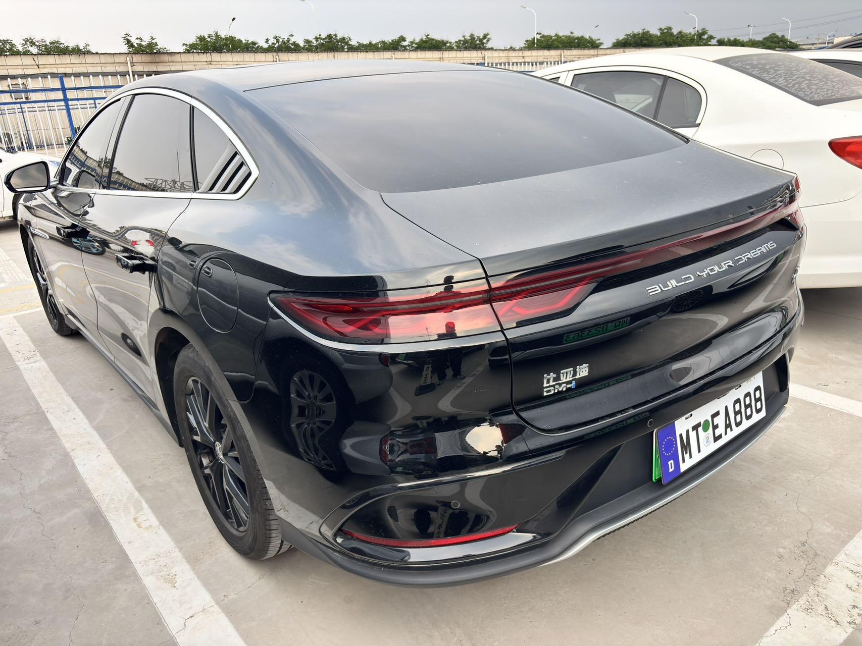 BYD 2024 Chinese DM-i 1.5T stepless glory version 121KM elite automatic gear 5