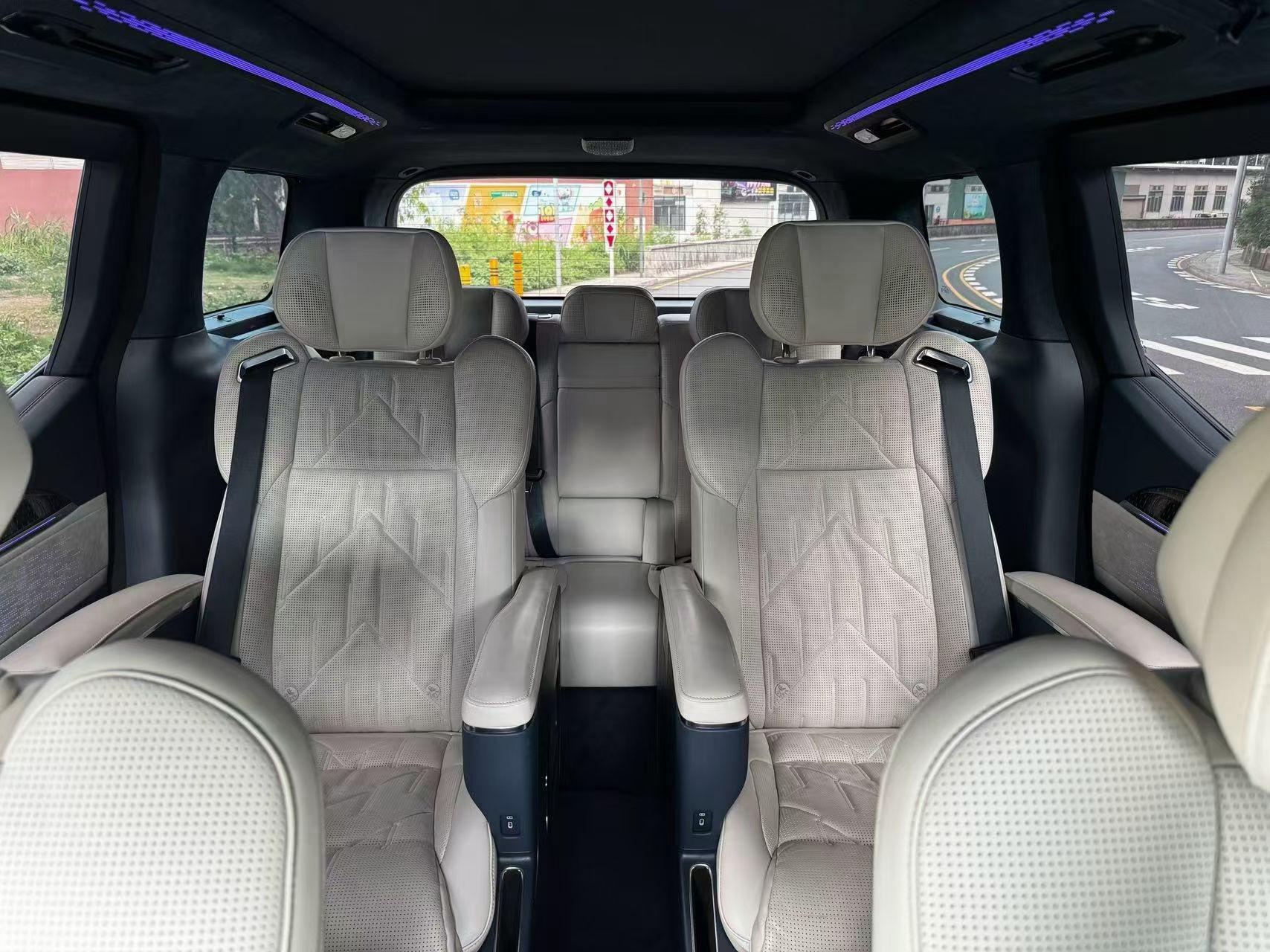 Zeekr 009 2024 six-seat executive four-wheel drive 140kWh 7