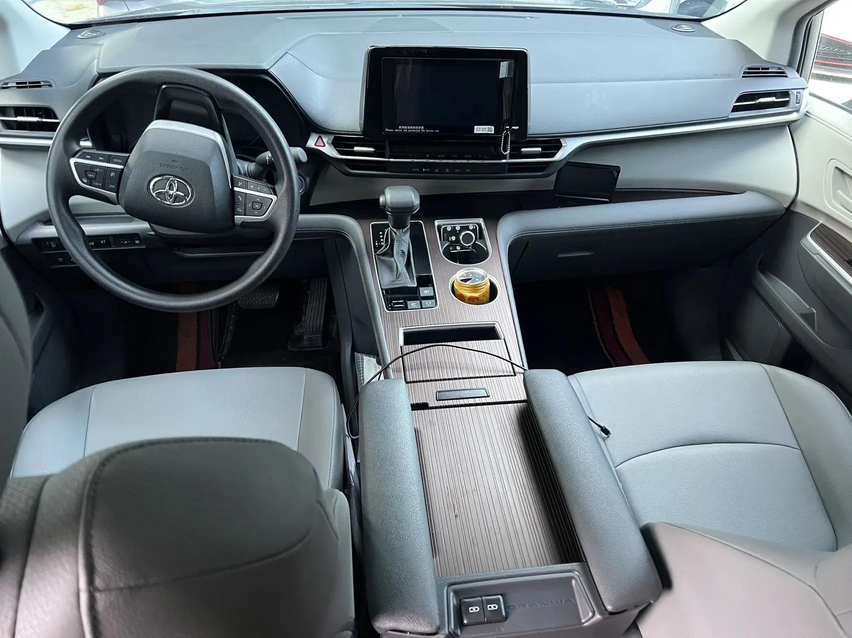 Grevia 2022 2.5L Hybrid Comfort Edition 7
