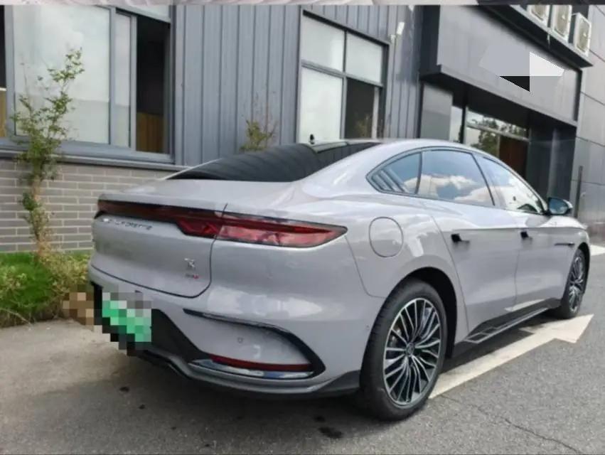 BYD 2025 Han DM-i 1.5T stepless 125KM laser Radar intelligent driving automatic gear 6