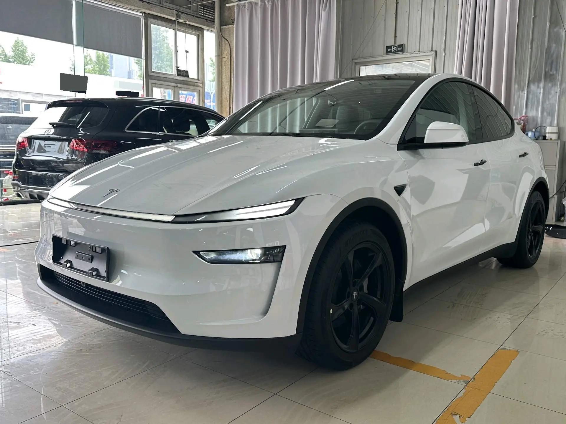 Open image lightbox: Tesla 2025 Model Y long endurance all-wheel drive version (modified) automatic gear