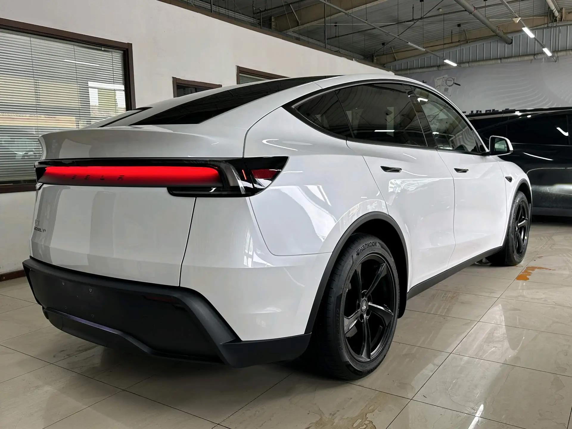 Tesla 2025 Model Y long endurance all-wheel drive version (modified) automatic gear 11