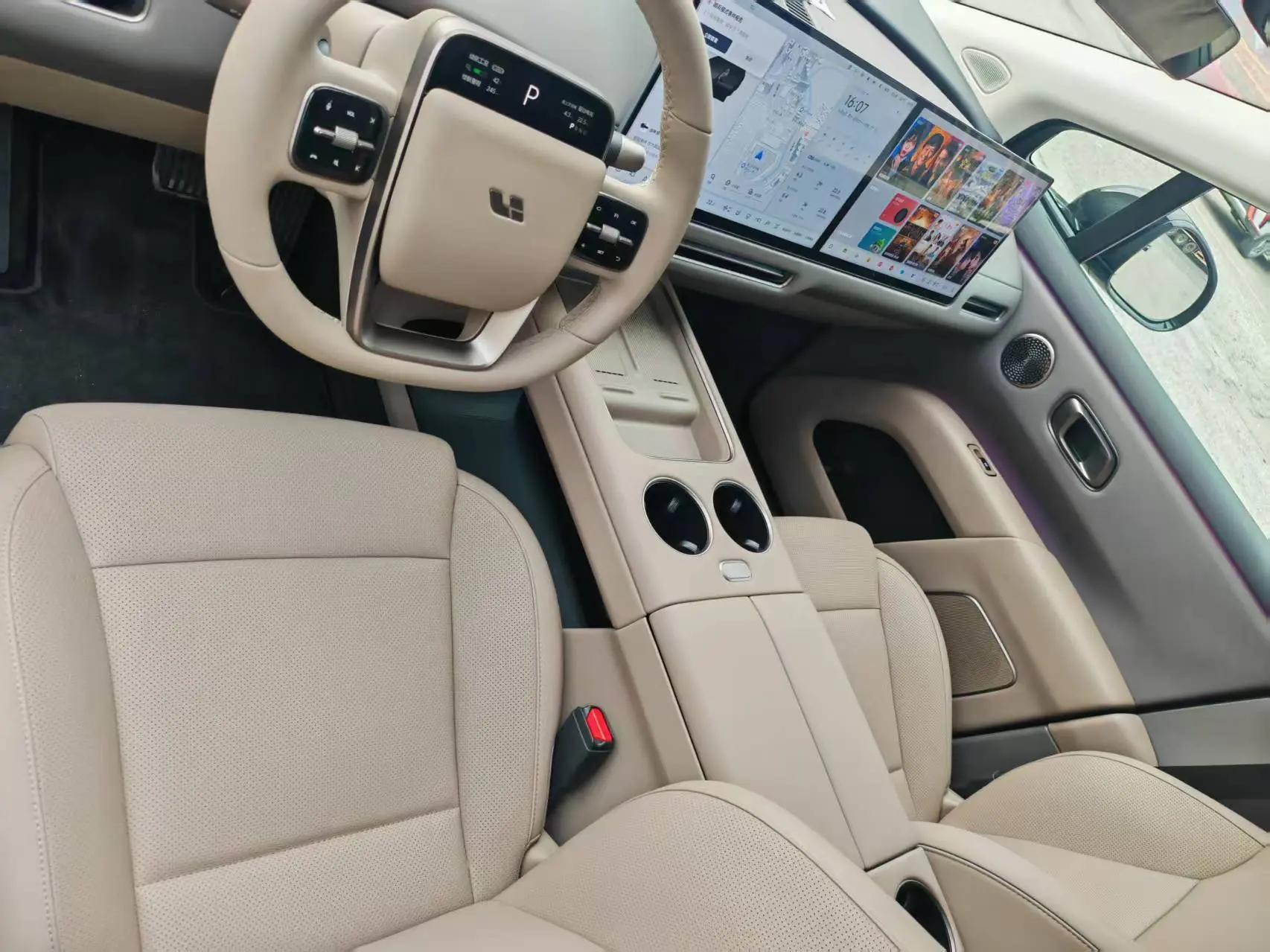 Li 2025 i8 Standard Edition Automatic 10
