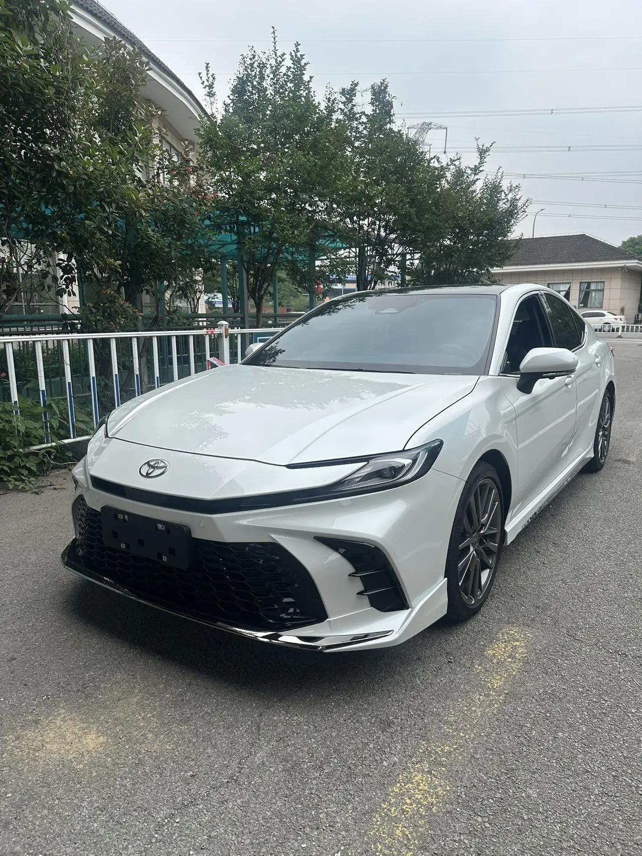 Toyota 2026 Camry Dual Engine 2.0HXS Stepless Sports Plus Edition Automatic Gear