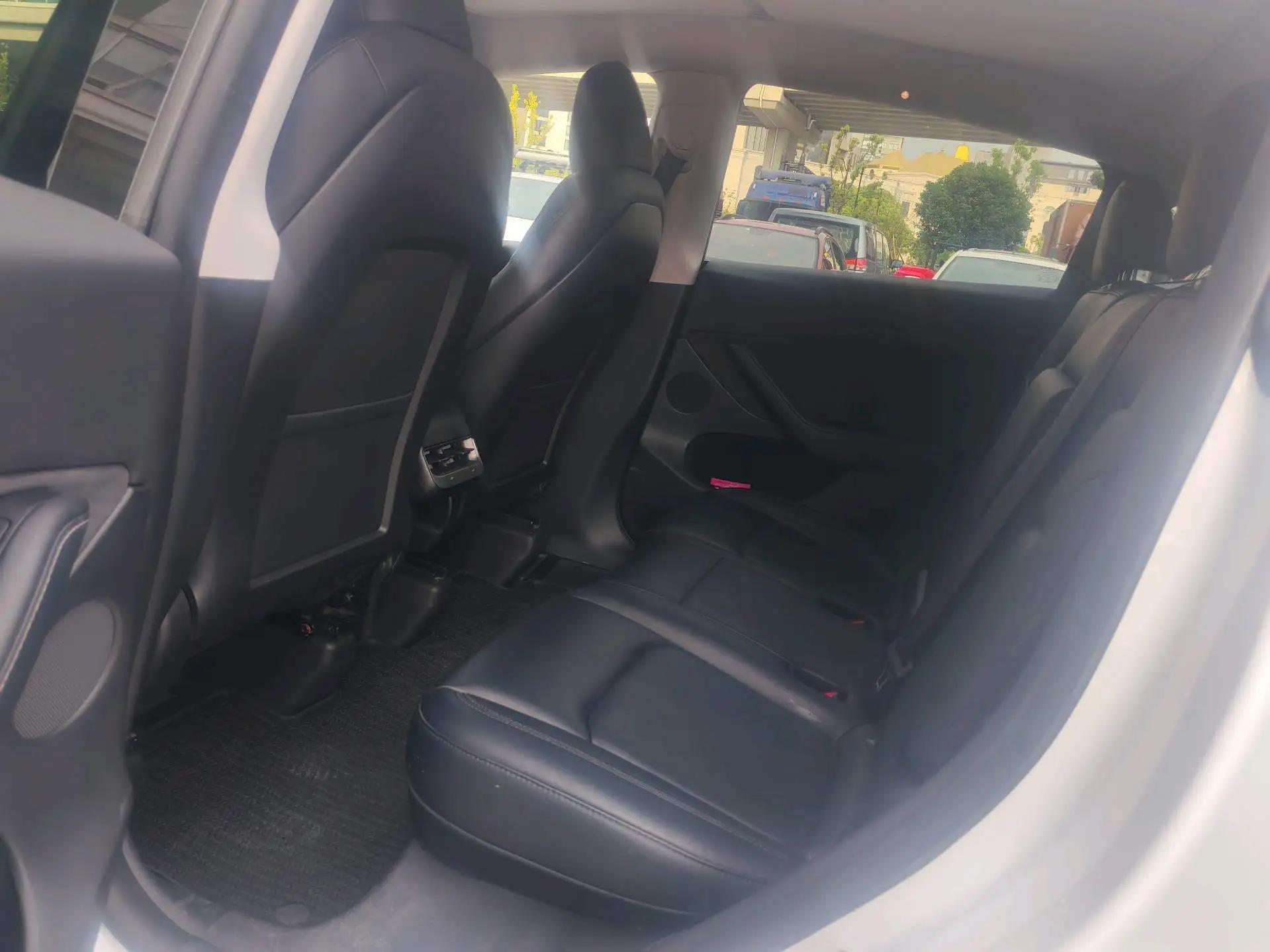 Model Y 2023 long-range all-wheel drive 5