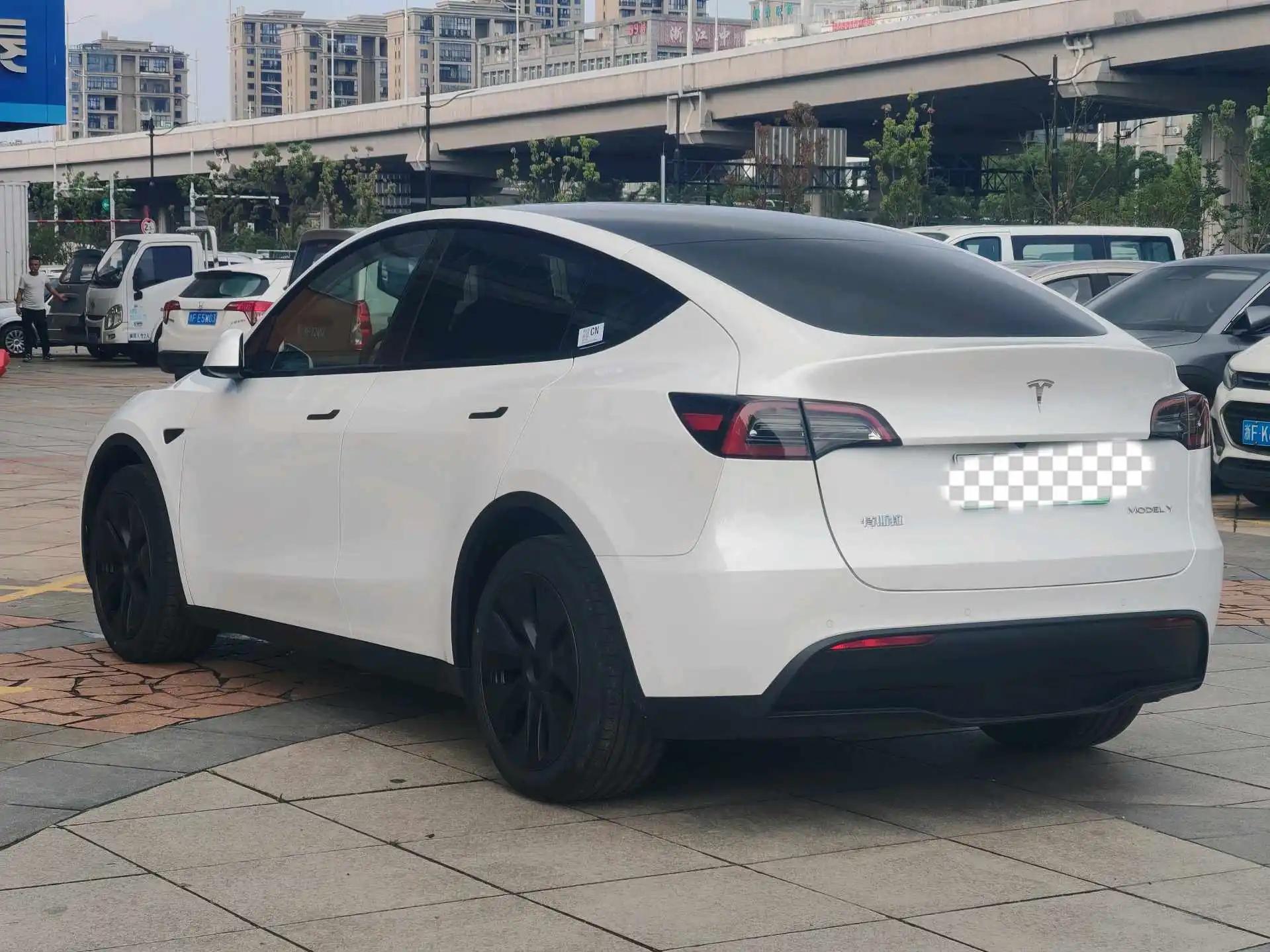 Model Y 2023 long-range all-wheel drive 9