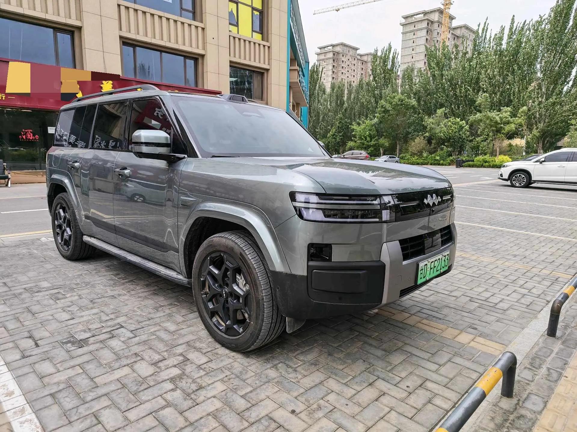 FangChengBao 2025 titanium 7 1.5T stepless 190KM four-wheel drive Ultra version of automatic gear 3