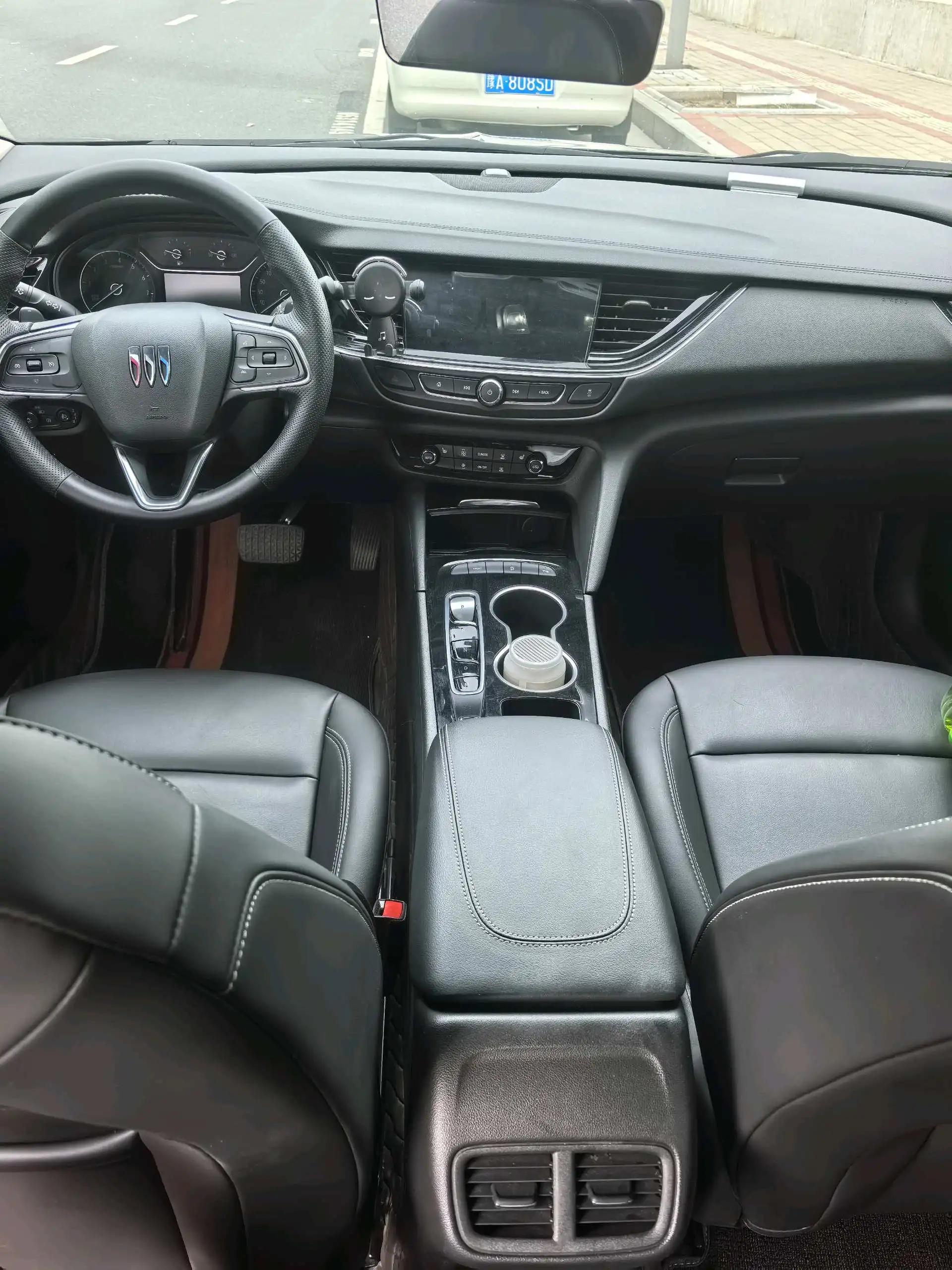 Buick 2024 Regal 1.5T 25T Ultra-Luxury Edition Automatic 4