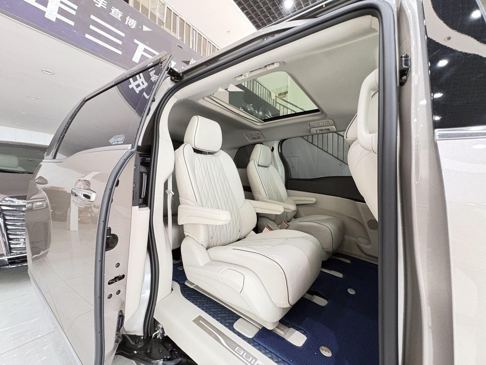 Buick GL8 2022 Land Business Class 652T Smart Premium Model 14