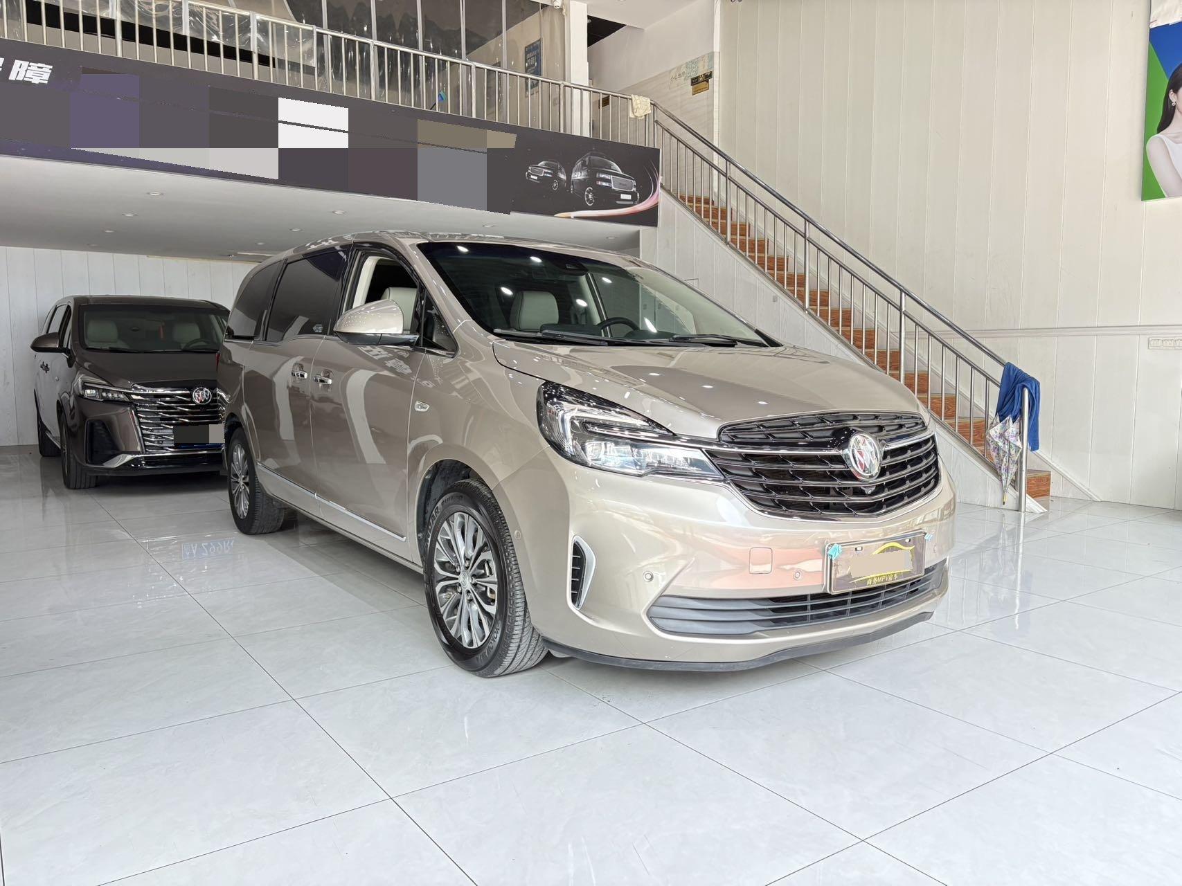 Buick GL8 2022 Land Business Class 652T Smart Premium Model 3