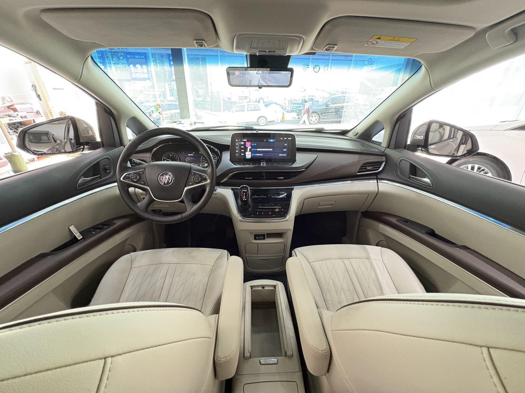 Buick GL8 2022 Land Business Class 652T Smart Premium Model 8