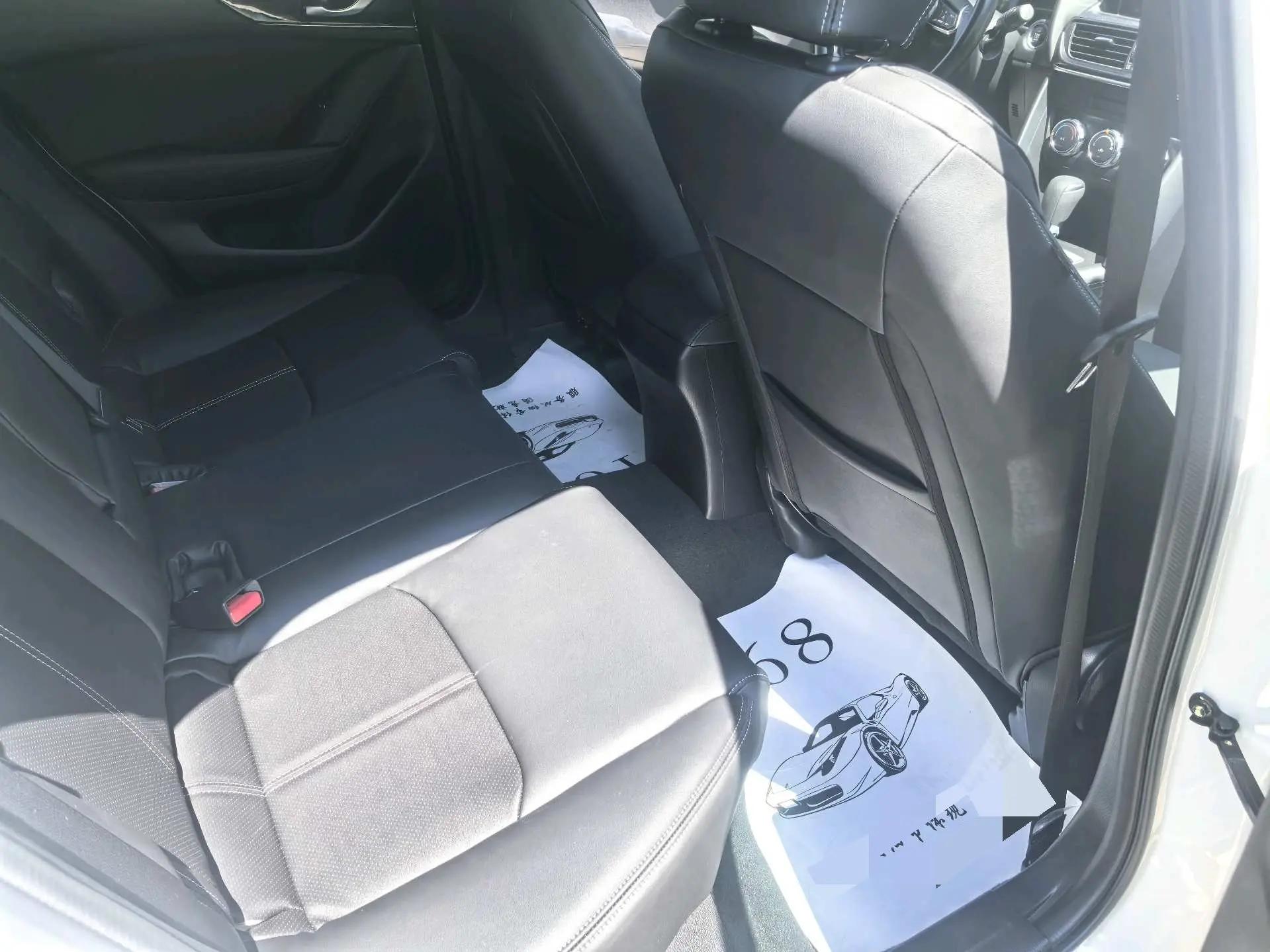 Mazda CX-4 2021 2.0L Automatic Two-Drive Blue Sky Exploration Edition 9