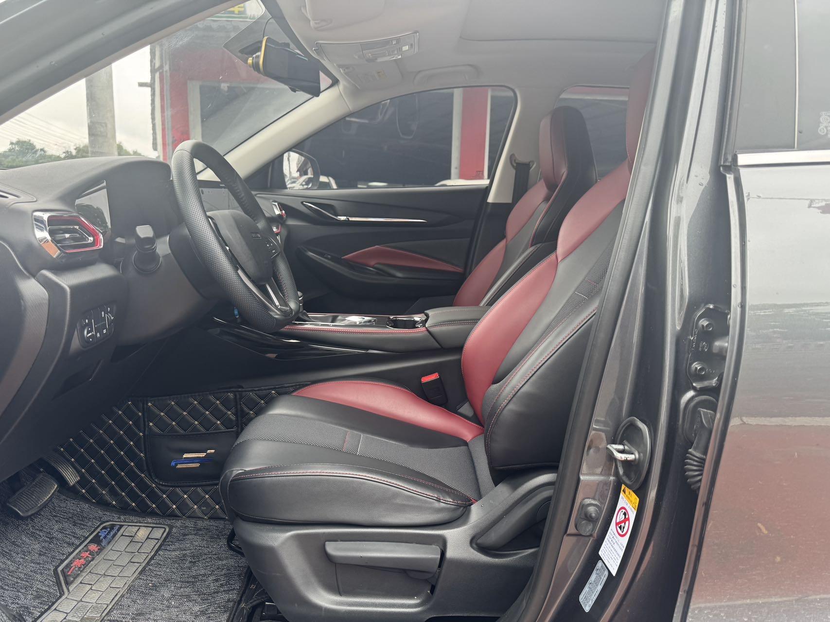 ChangAn Oshan X5 2021 1.5T DCT honorable model 4