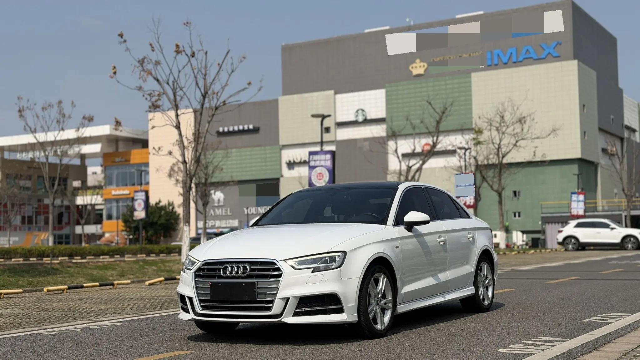 Audi A3 2019 Limousine 35 TFSI Fashion National V