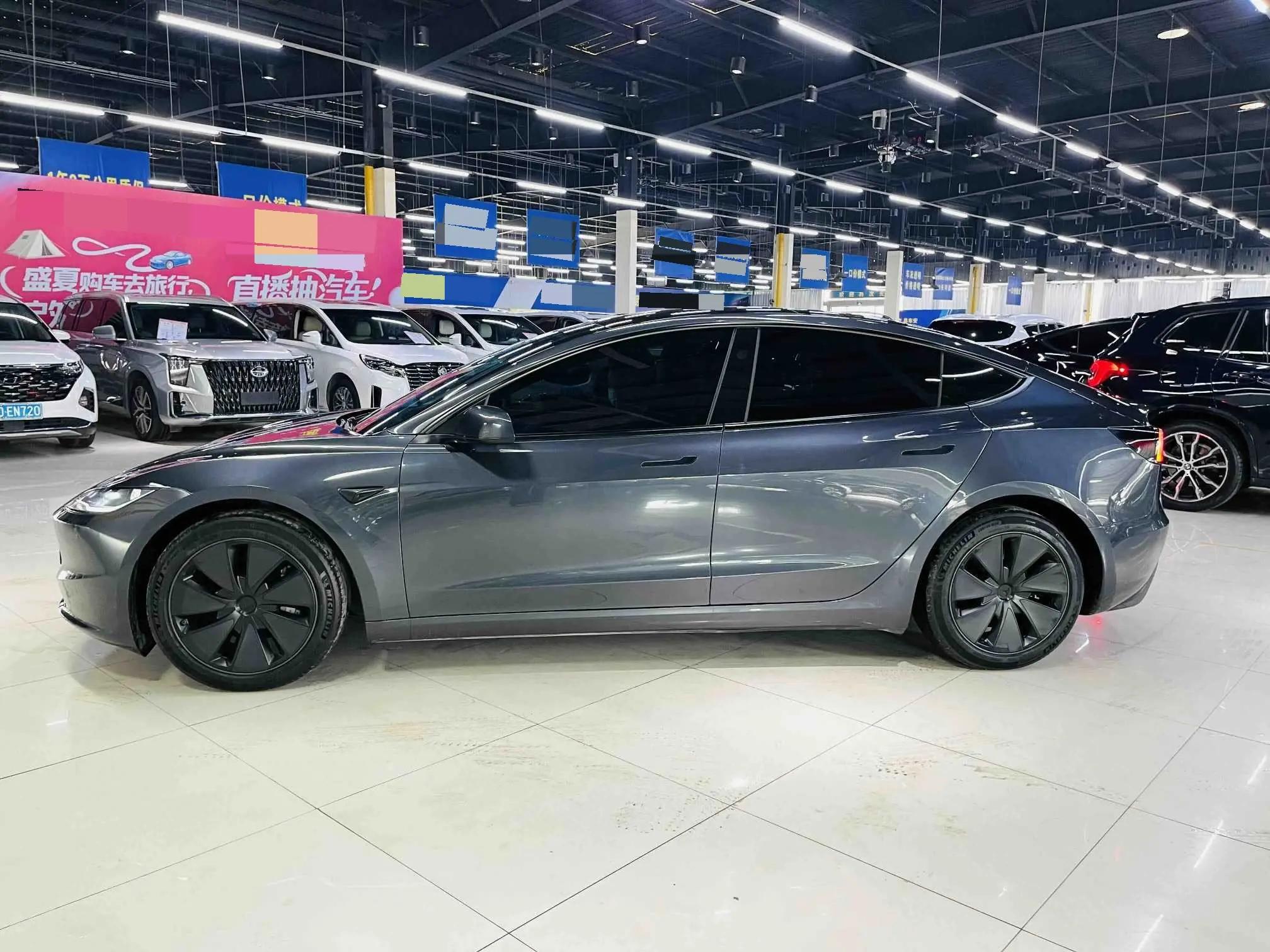 Model 3 2023 Rear-Wheel Drive Edition 5