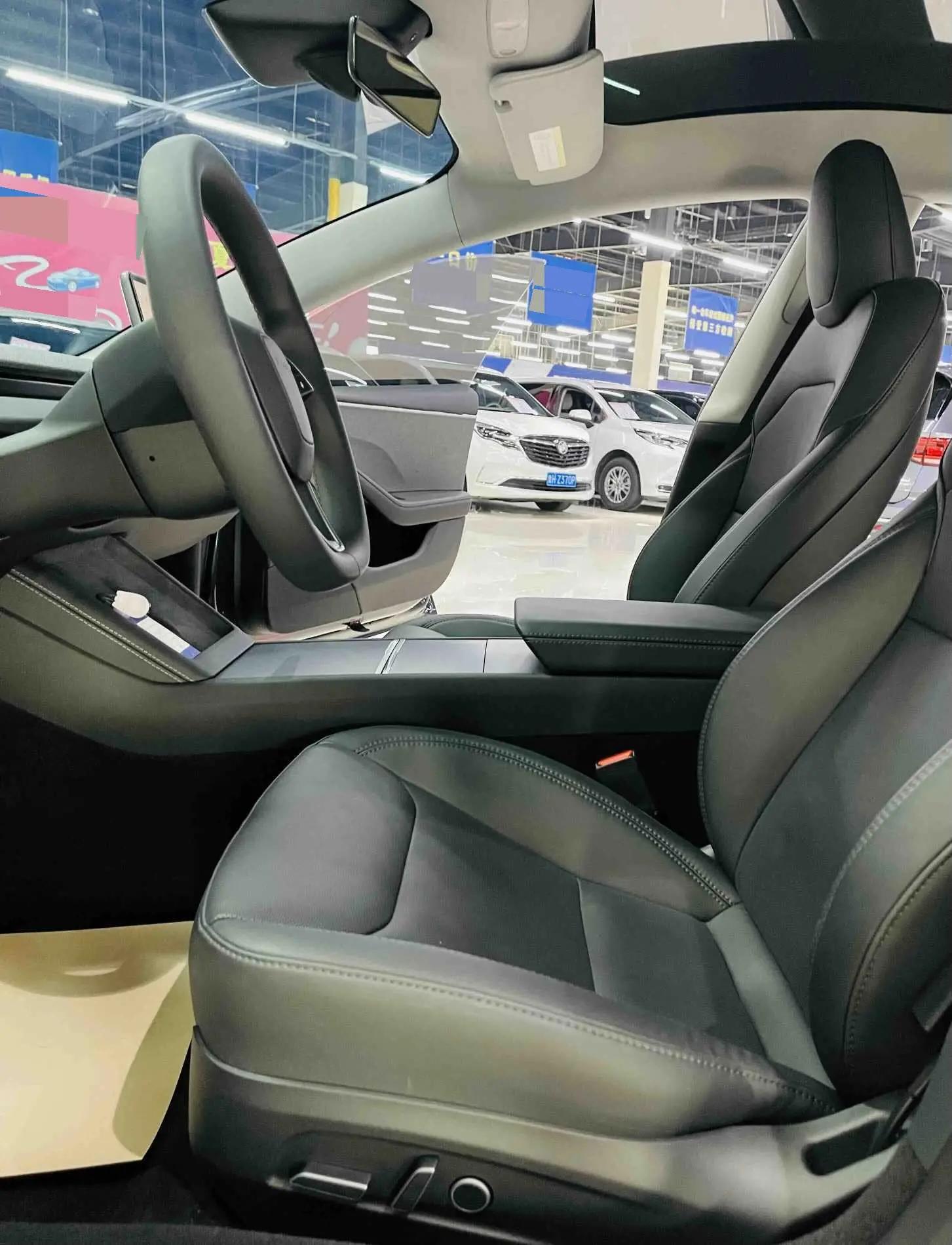 Model 3 2023 Rear-Wheel Drive Edition 7