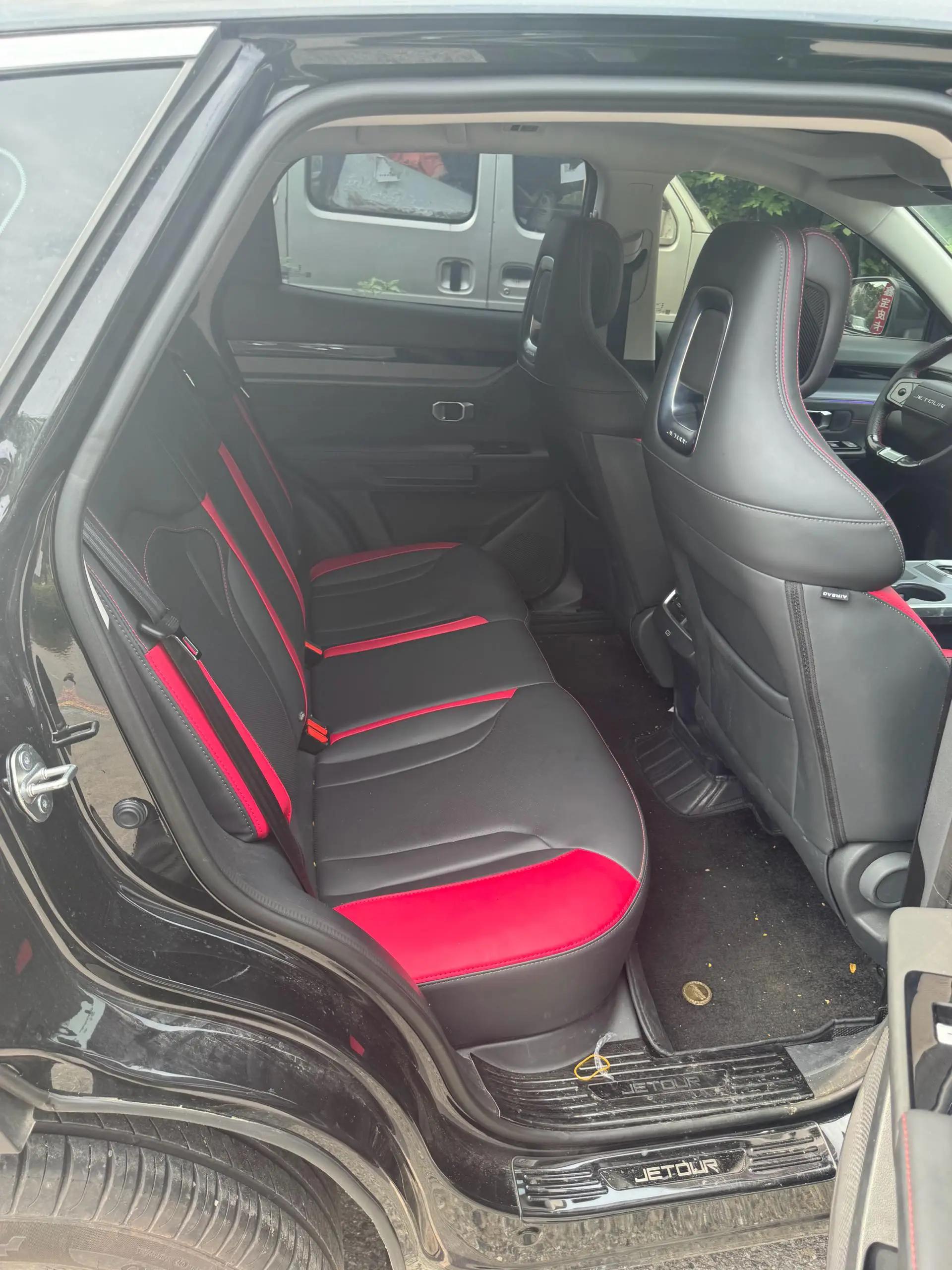 Jetour 2026 X70 PLUS 1.5T Luxury 5-seat Automatic Gear 6