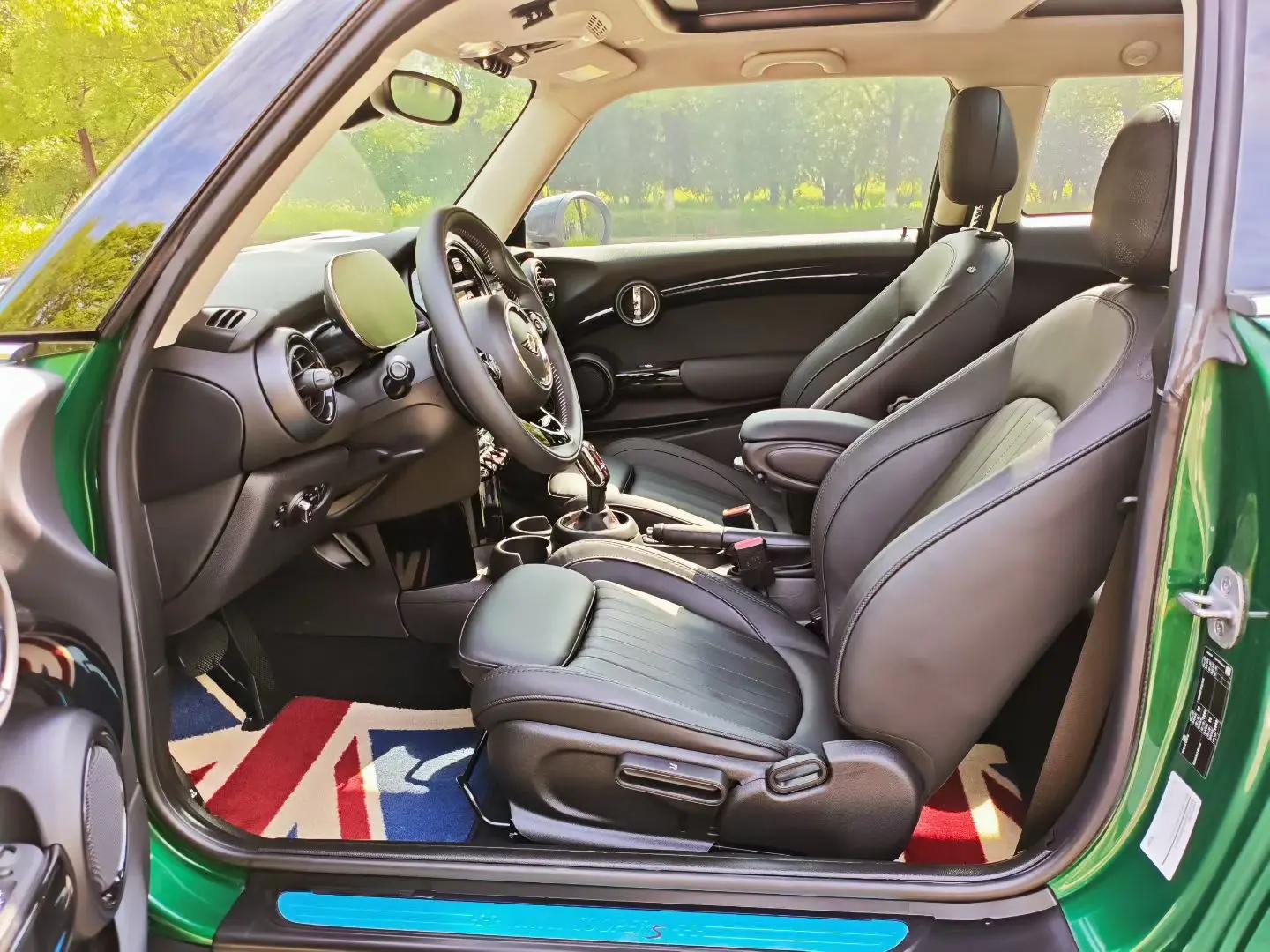 MINI 2021 2.0T COOPER S ARTIST 5