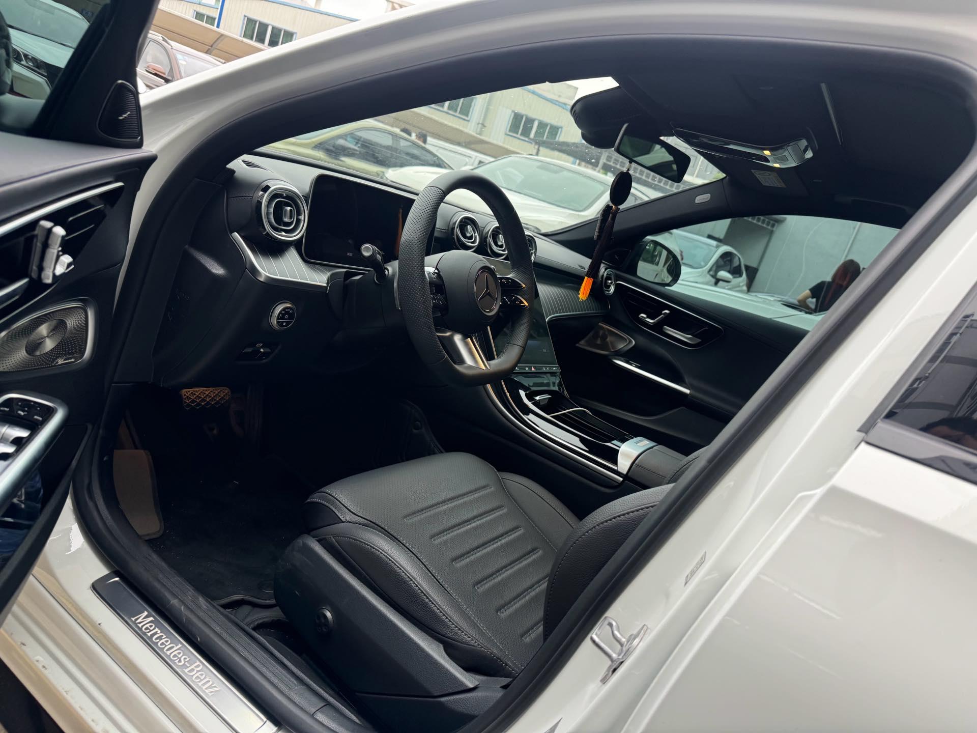Mercedes Benz C- Class 2025 Model C 260 L 48V 1.5T Nocturnal Sports Edition Automatic 4