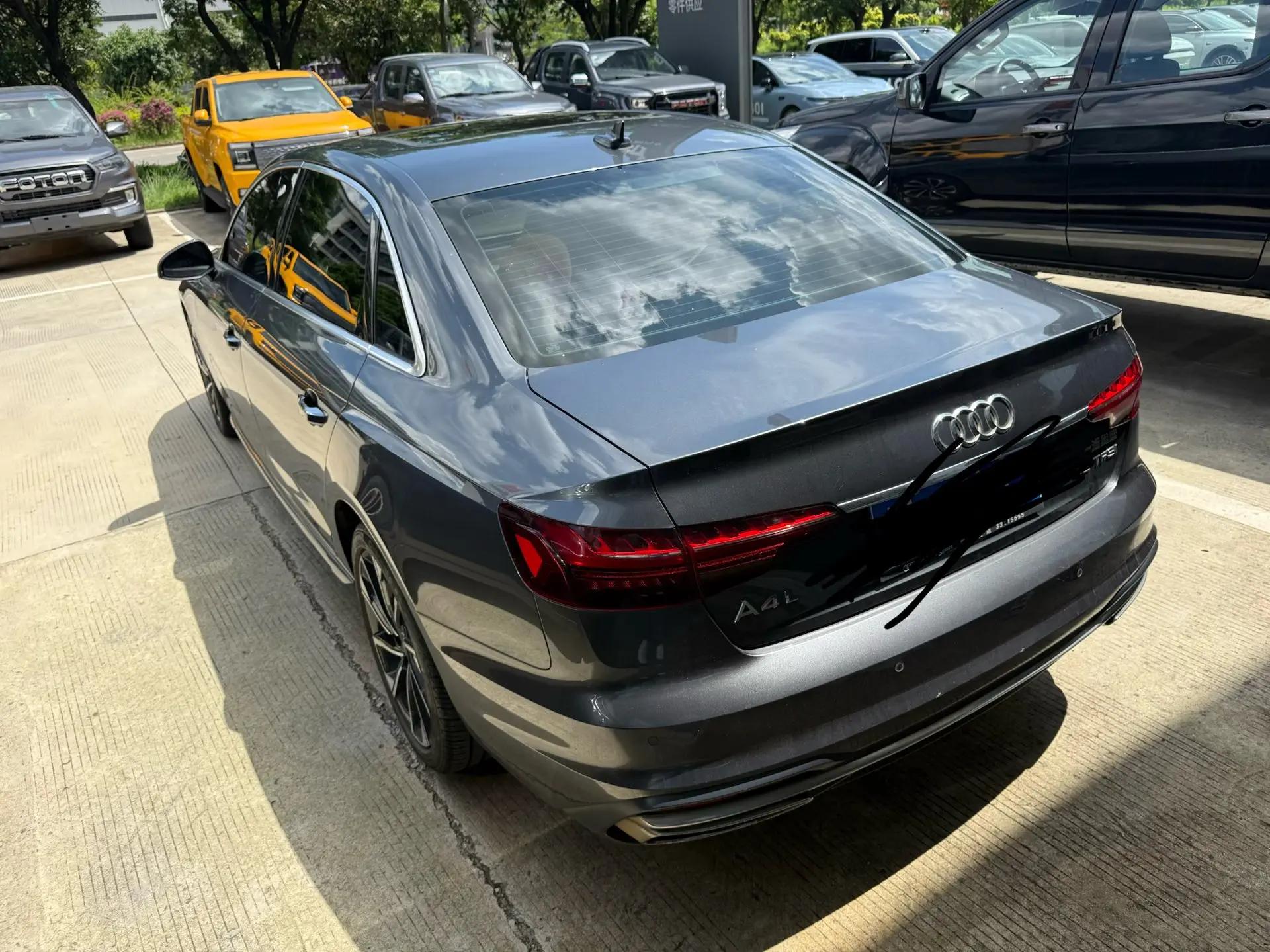 Audi A4L 2022 40 TFSI Fashion Elegant 4