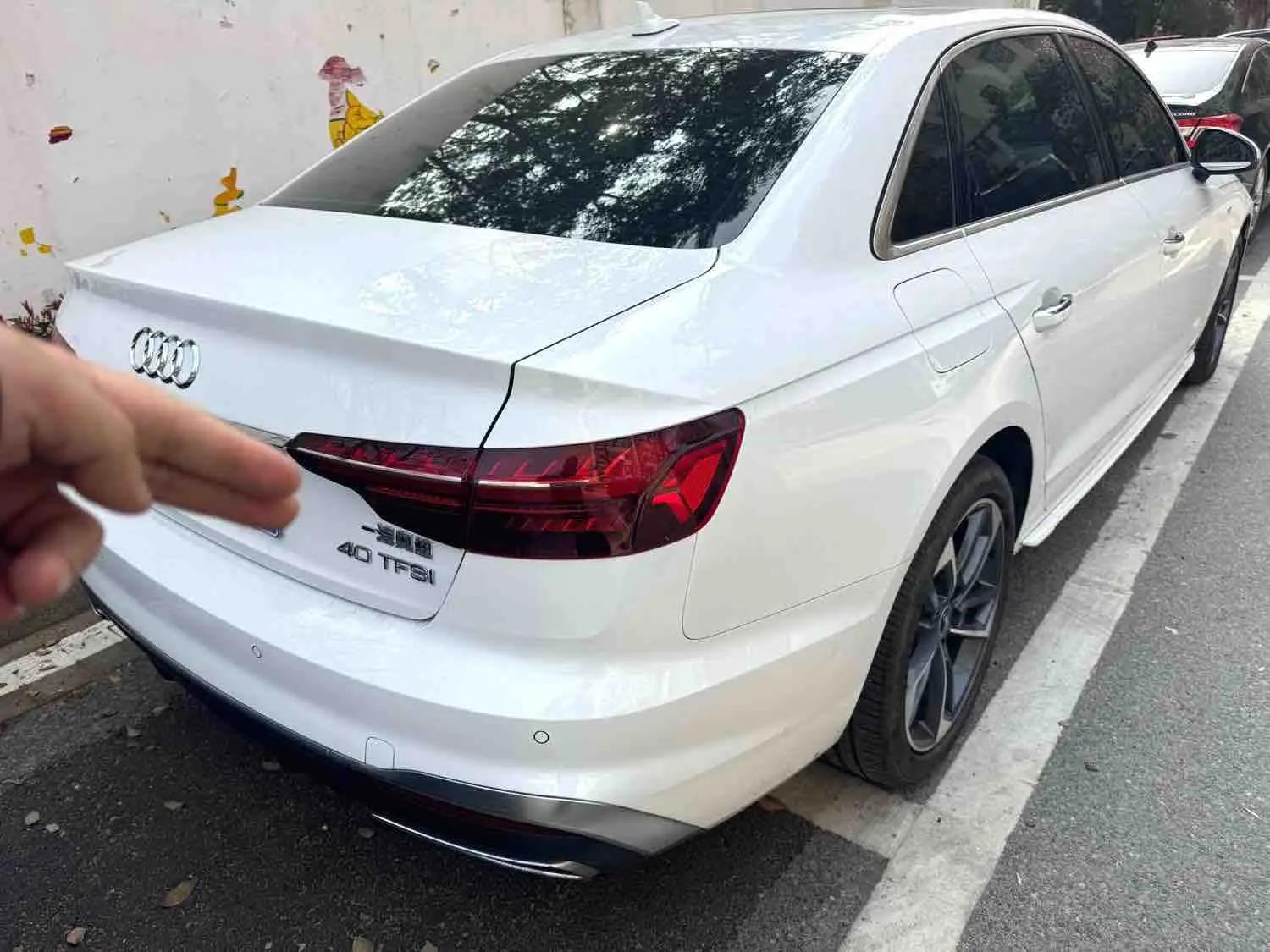 Audi 2024 A4L 2.0TFSI 40TFSI Sporty Style Automatic 5