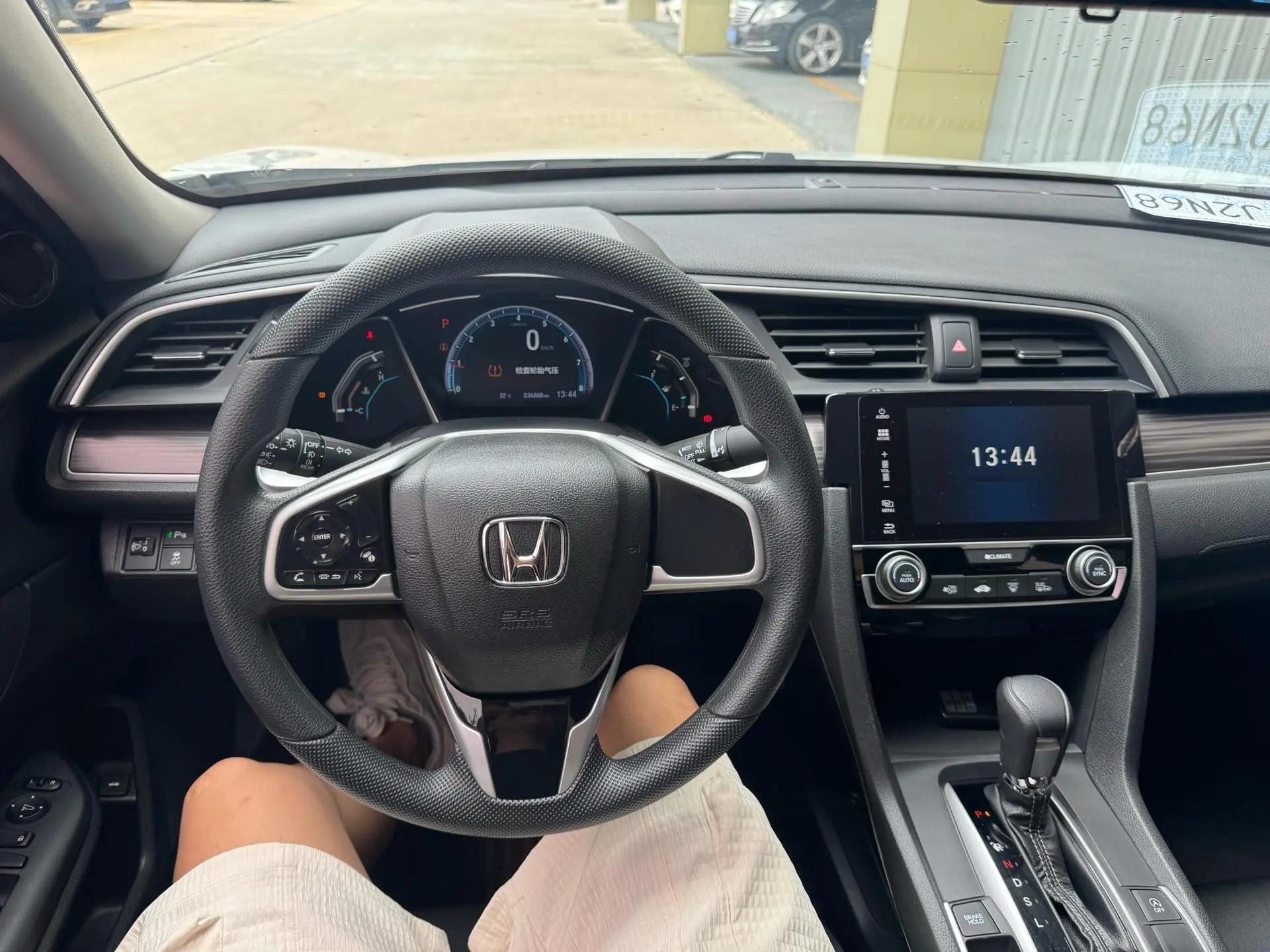 Civic 2019 220TURBO CVT Dynamic Edition National V 8