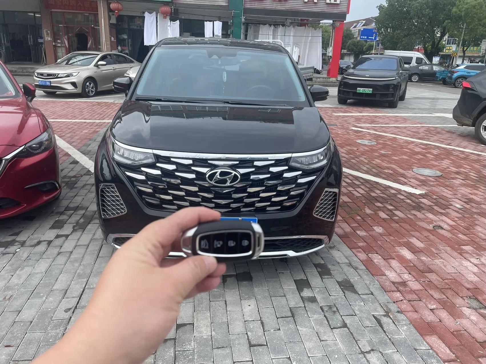 Hyundai 2024 Kusto 1.5TGDi 270TGDi LUX Premium Edition Automatic Gear 2