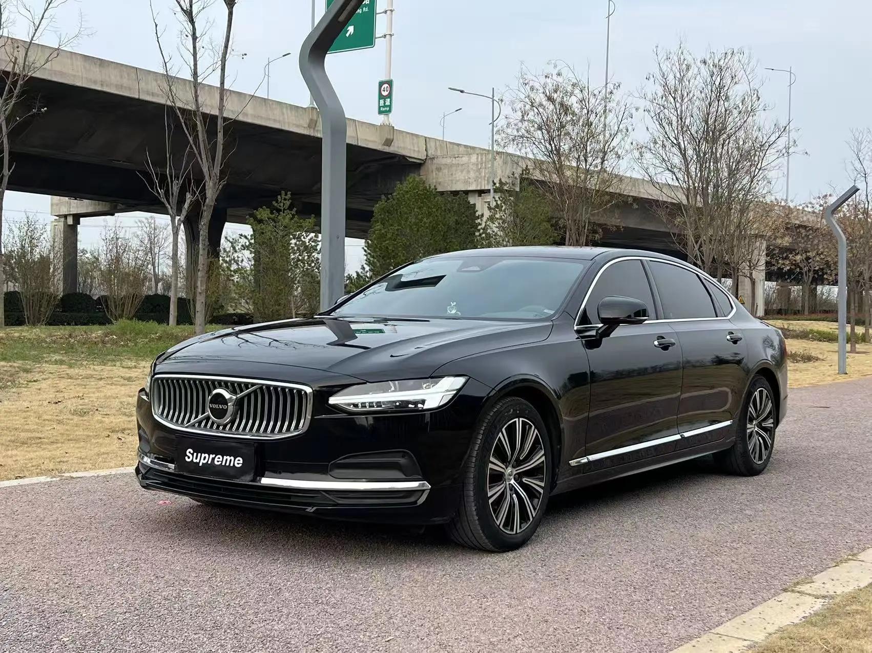 Volvo S90 2022 B5 Zhiyi Deluxe Edition