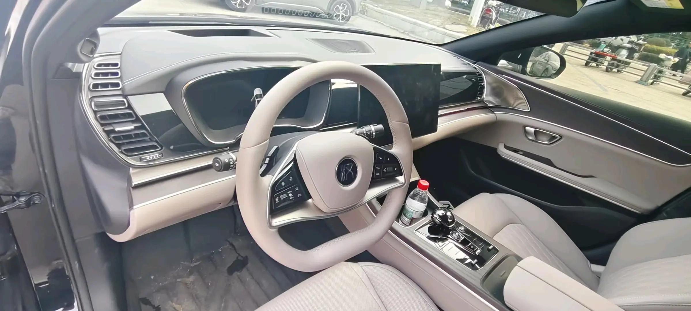 BYD 2025 Han EV 701km Laser Radar Intelligent Driving Model Automatic Transmission 11