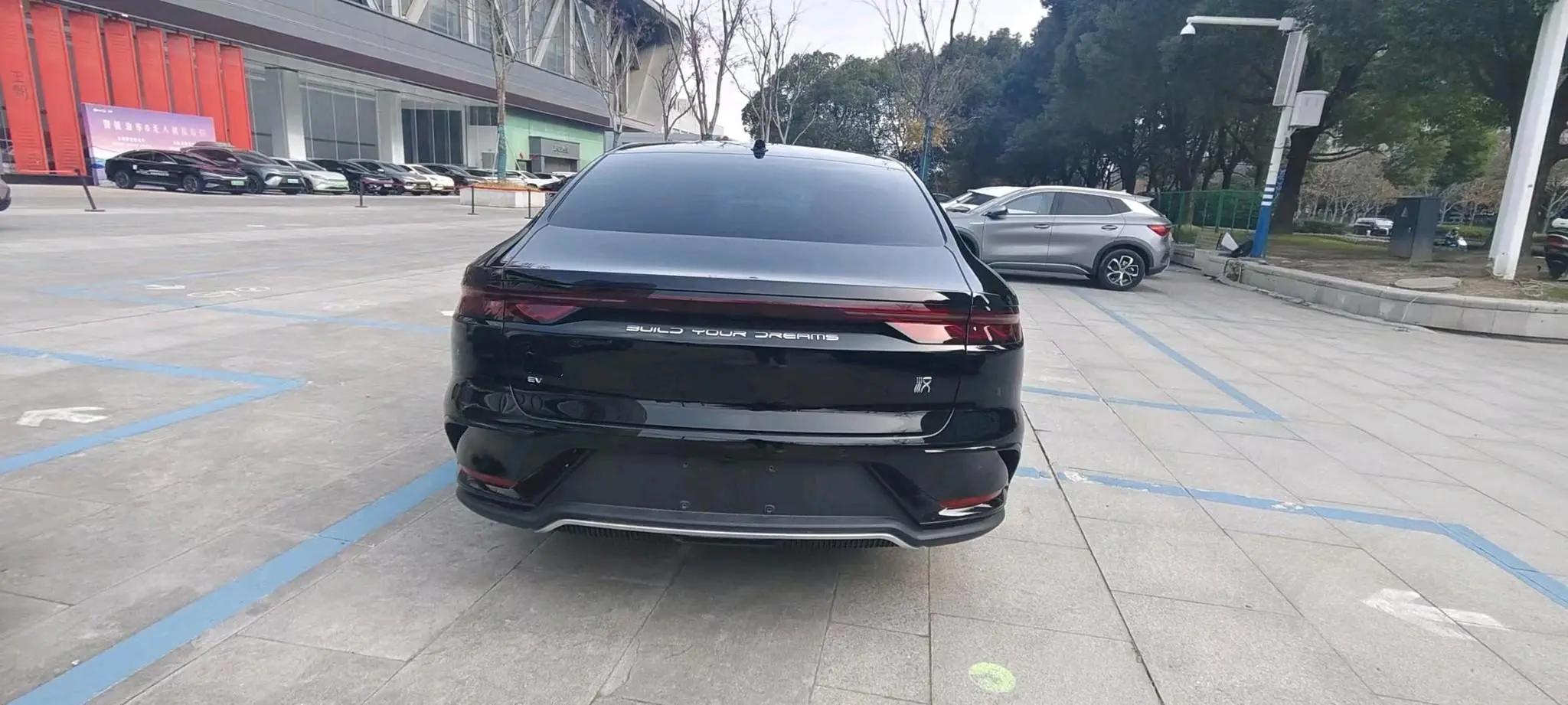 BYD 2025 Han EV 701km Laser Radar Intelligent Driving Model Automatic Transmission 5