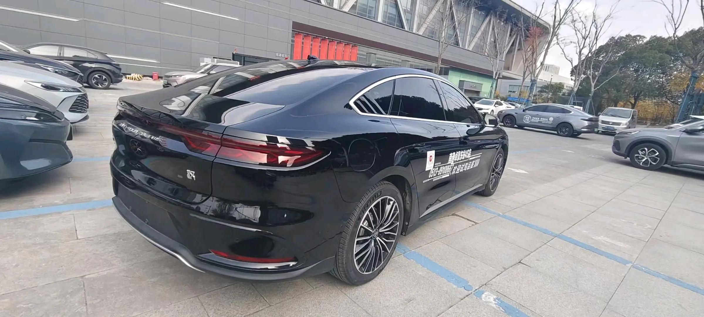 BYD 2025 Han EV 701km Laser Radar Intelligent Driving Model Automatic Transmission 6