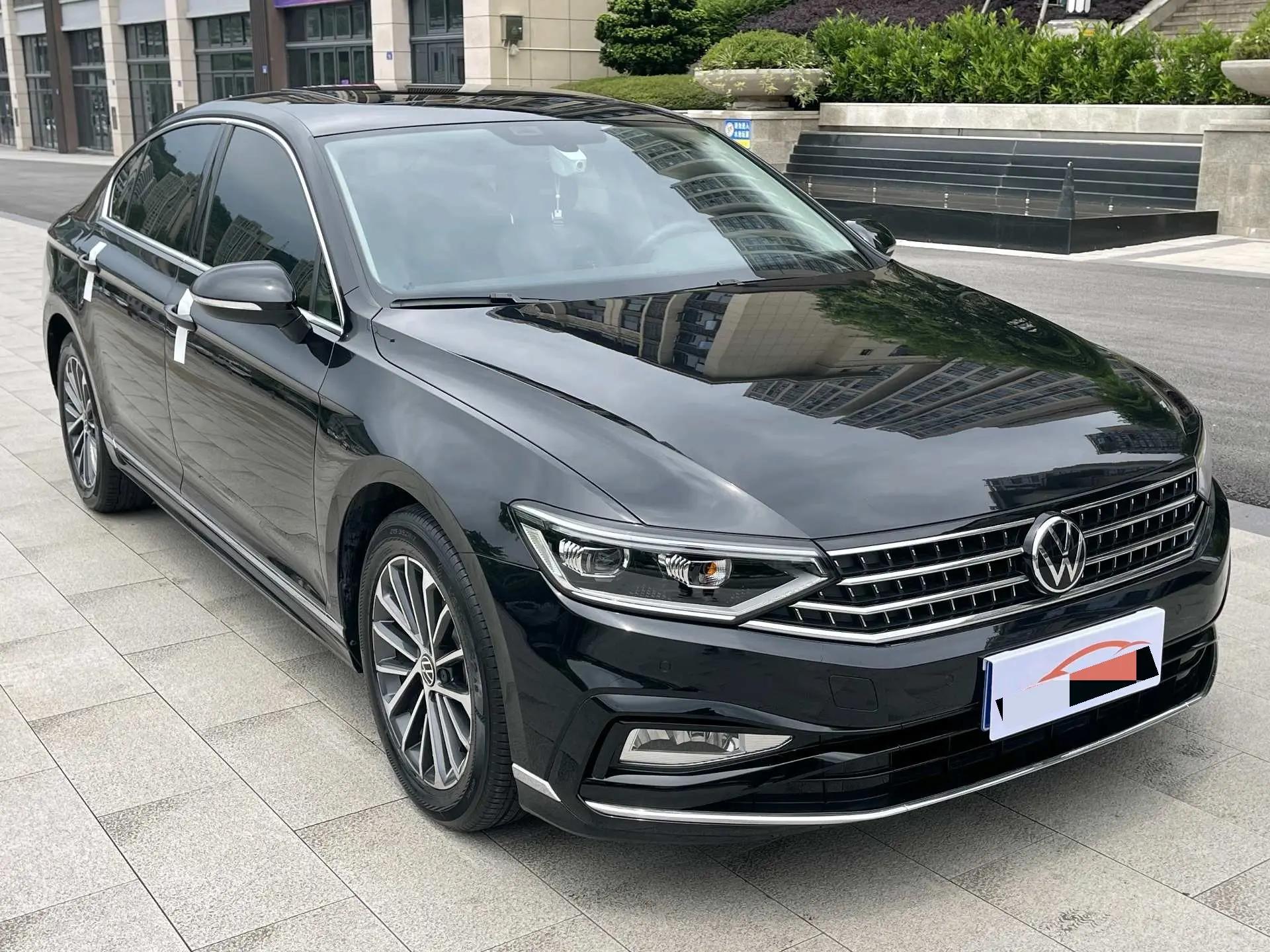 Volkswagen 2023 Magotan 2.0TSI 330TSI 2 Million Units Commemorative Edition Leading Model Automatic 3