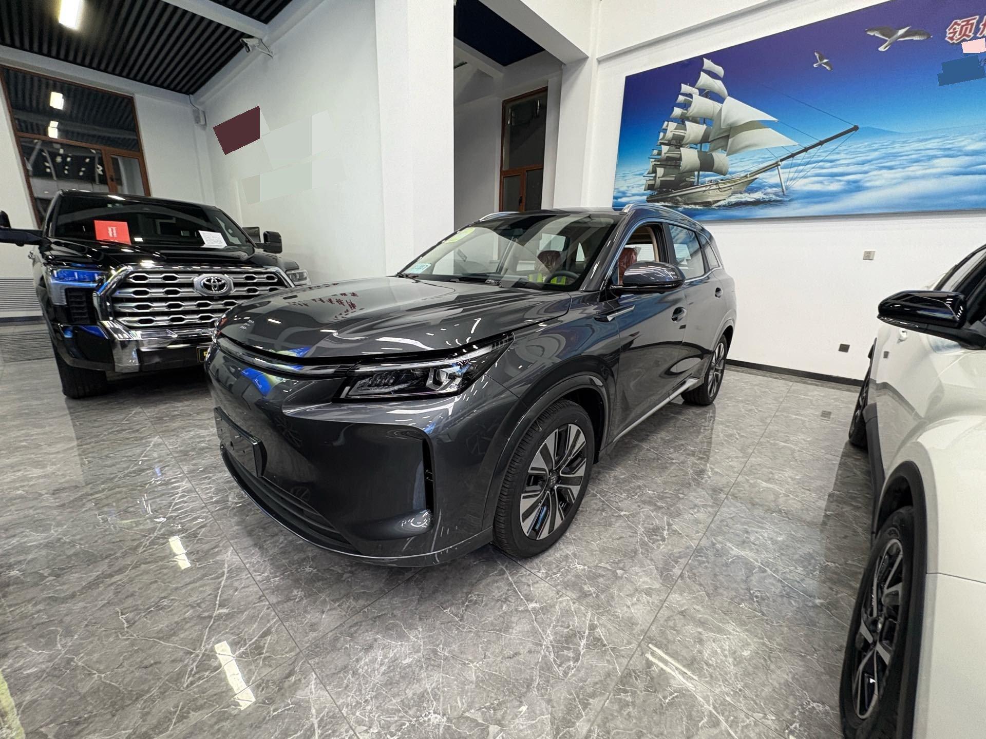 LanDian 2025 LanDian E5 PLUS 1.5 Stepless 165km Long Endurance Edition 7-seat Automatic Gear