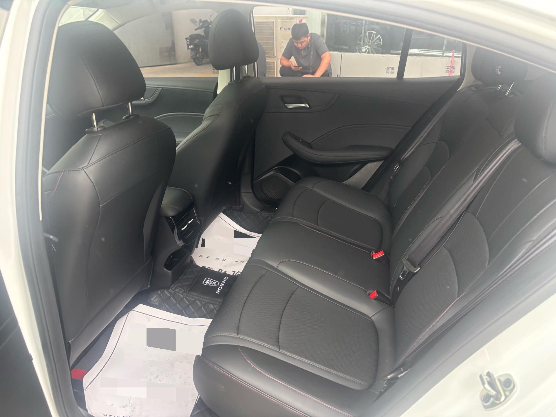 Roewe i5 2023 1.5L CVT Deluxe Edition 5