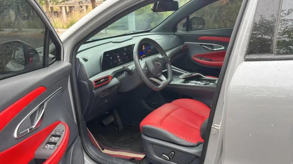 ChangAn UNI-T 2021 1.5T Sports Flagship 4