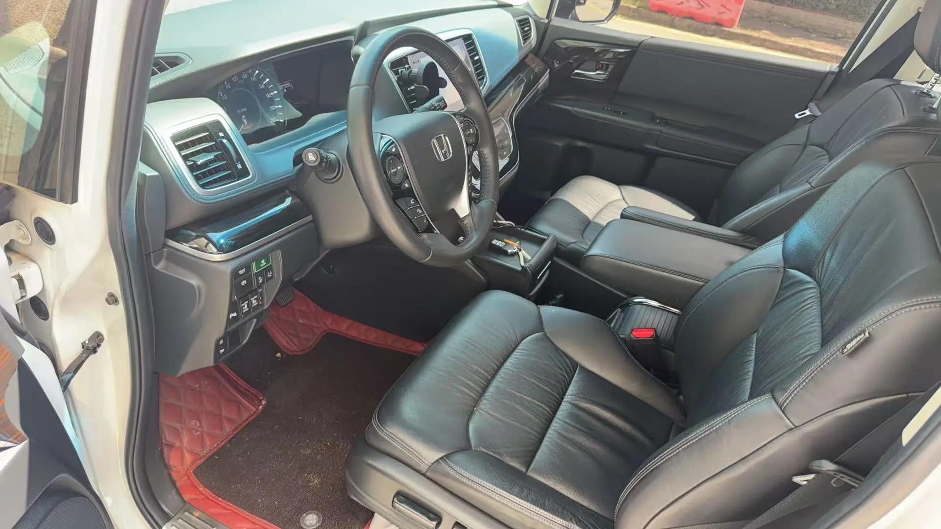 Odyssey 2021 2.0L Sharp Premium Edition 2
