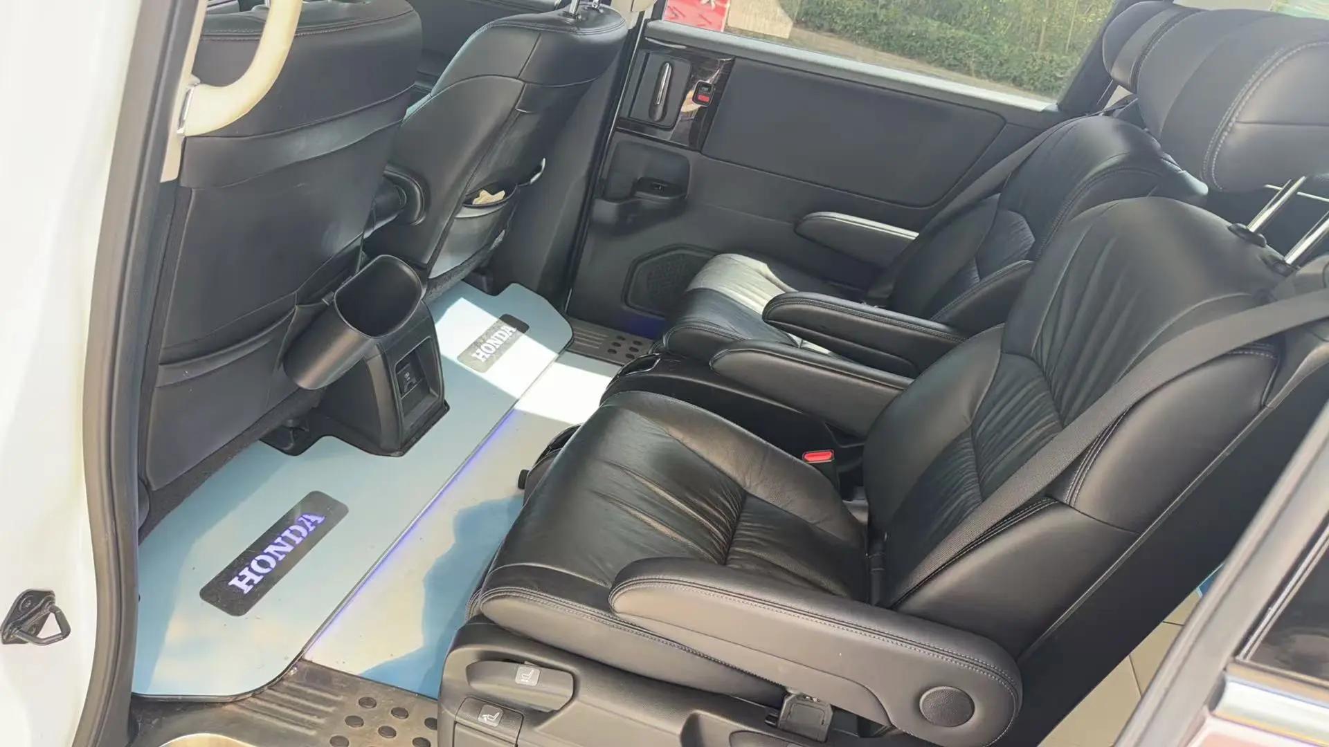 Odyssey 2021 2.0L Sharp Premium Edition 3