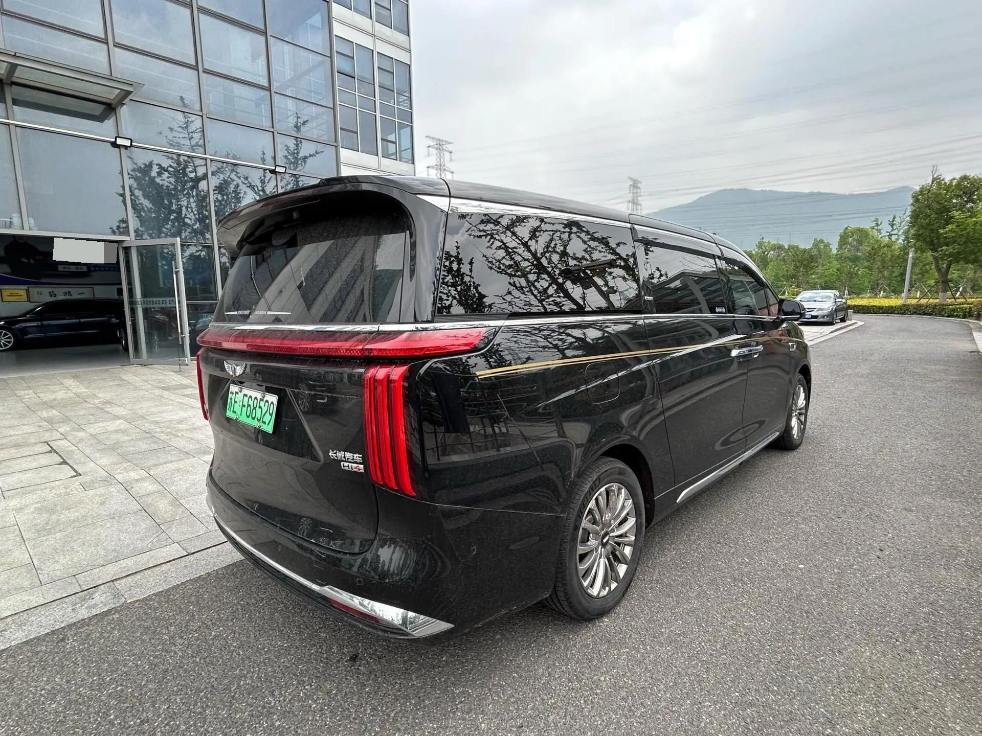 Alpine DHT-PHEV 2024 four-wheel drive administrative extension 8