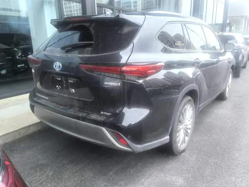 Toyota 2023 Highlander Dual Engine 2.5 CVT Intelligent Electric Hybrid Four-Wheel Drive Prestige 7-Seater Automatic 2