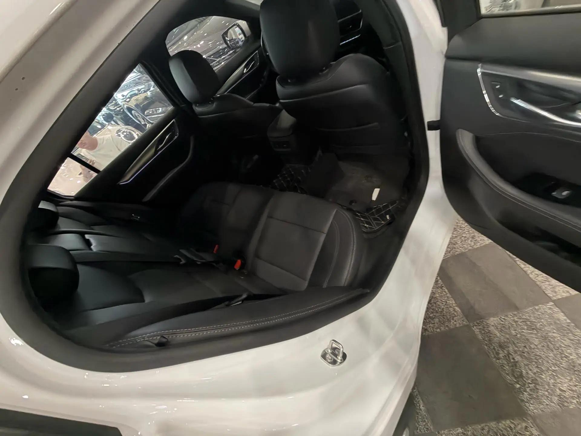 Cadillac CT5 2022 28T Luxury Model 4