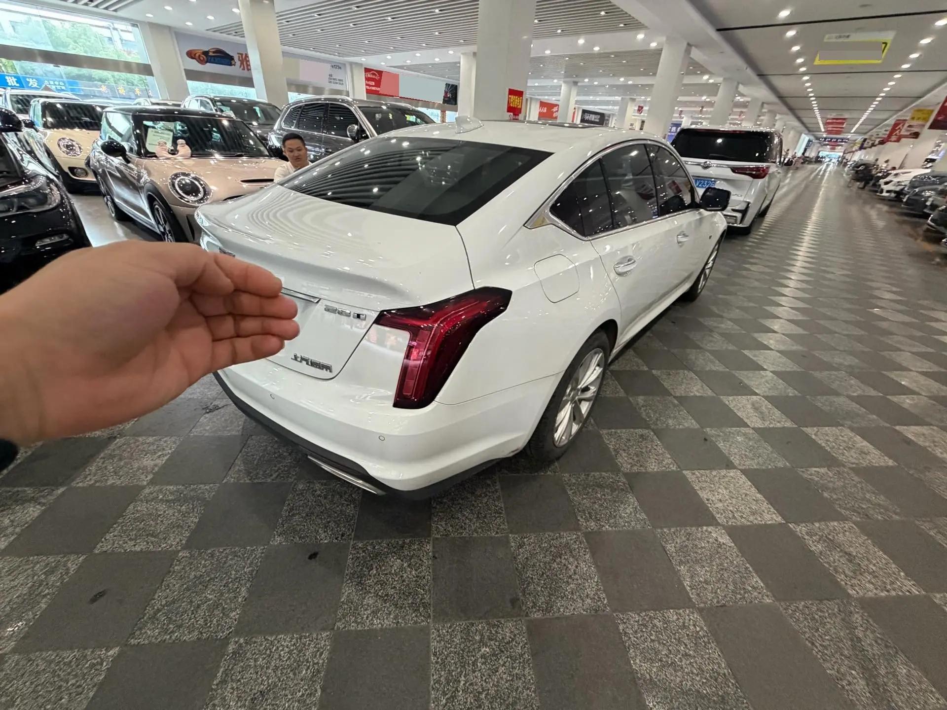 Cadillac CT5 2022 28T Luxury Model 5