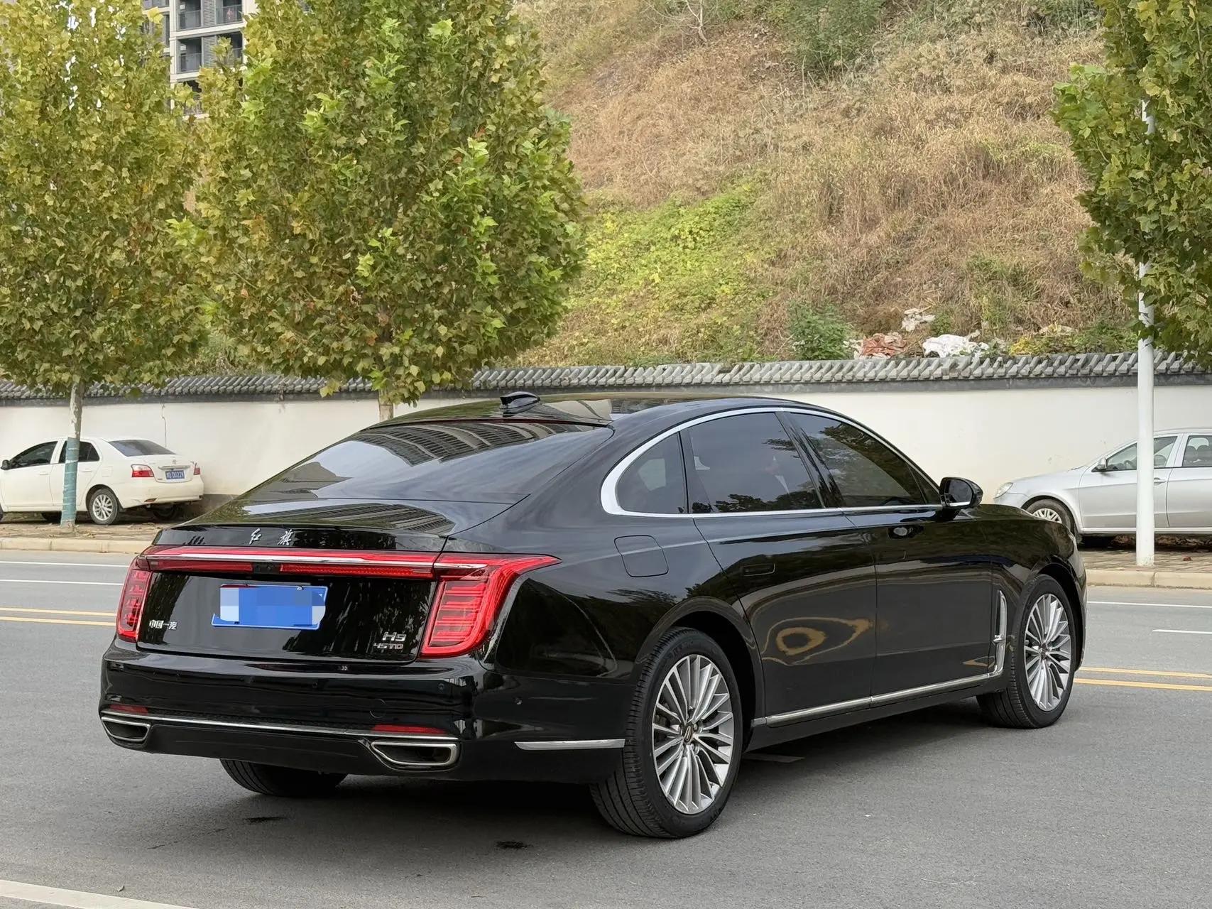 HongQi H9 2020 2.0T Zhilian Qichang Edition 7
