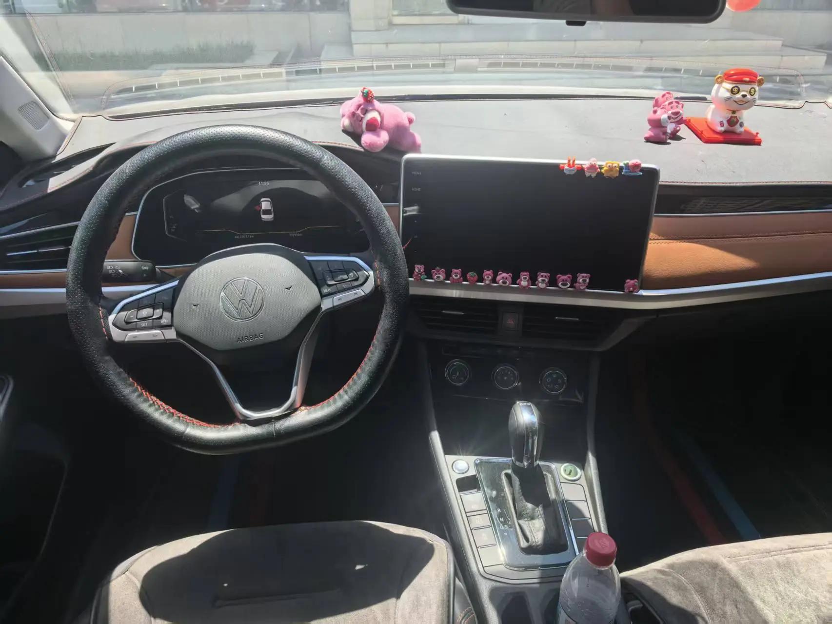 Bora 2023 200TSI DSG Zhixing PRO Edition 3
