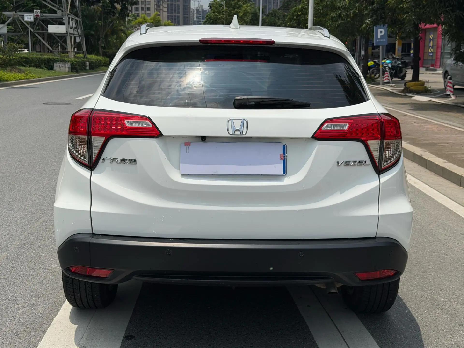 Vezel 2022 1.5L CVT Elite Smart Edition 4