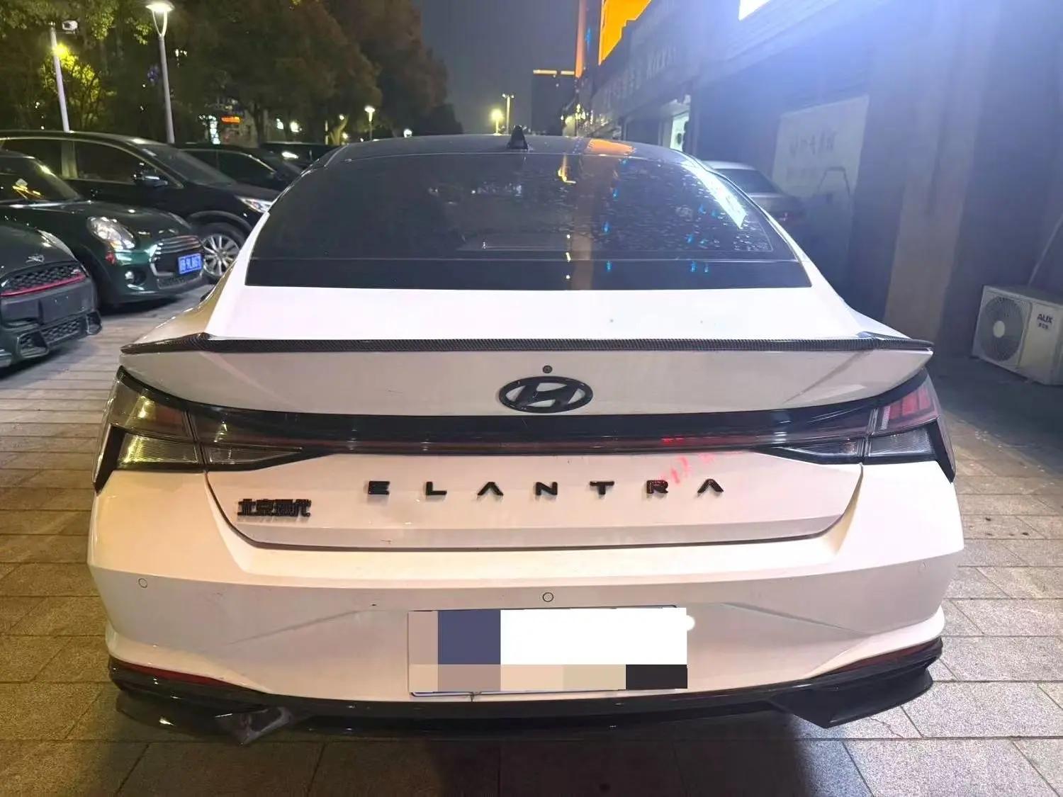 Elantra 2021 240TGDi DCT LUX Premium Edition 8